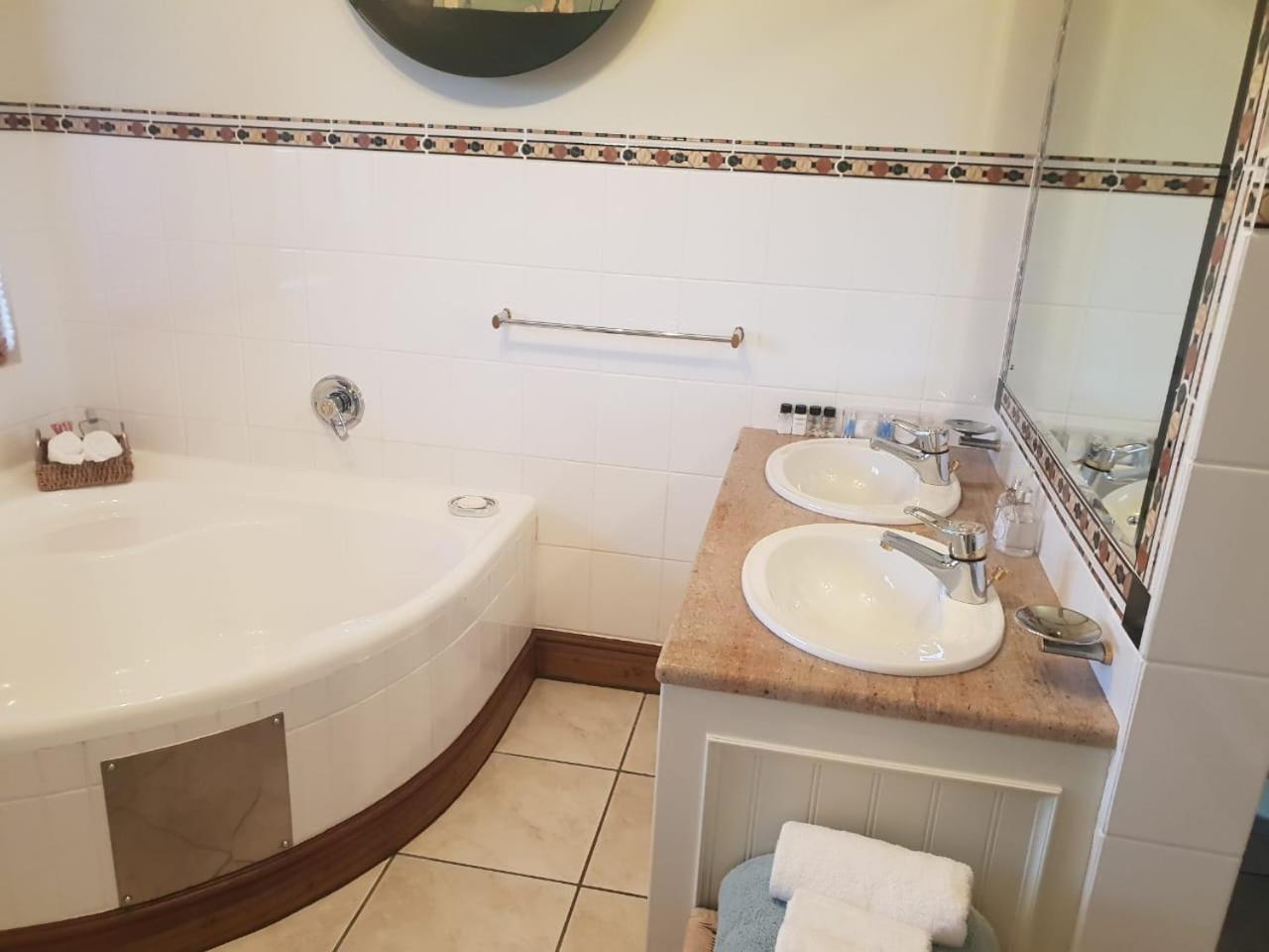  Double Room - Photo 8