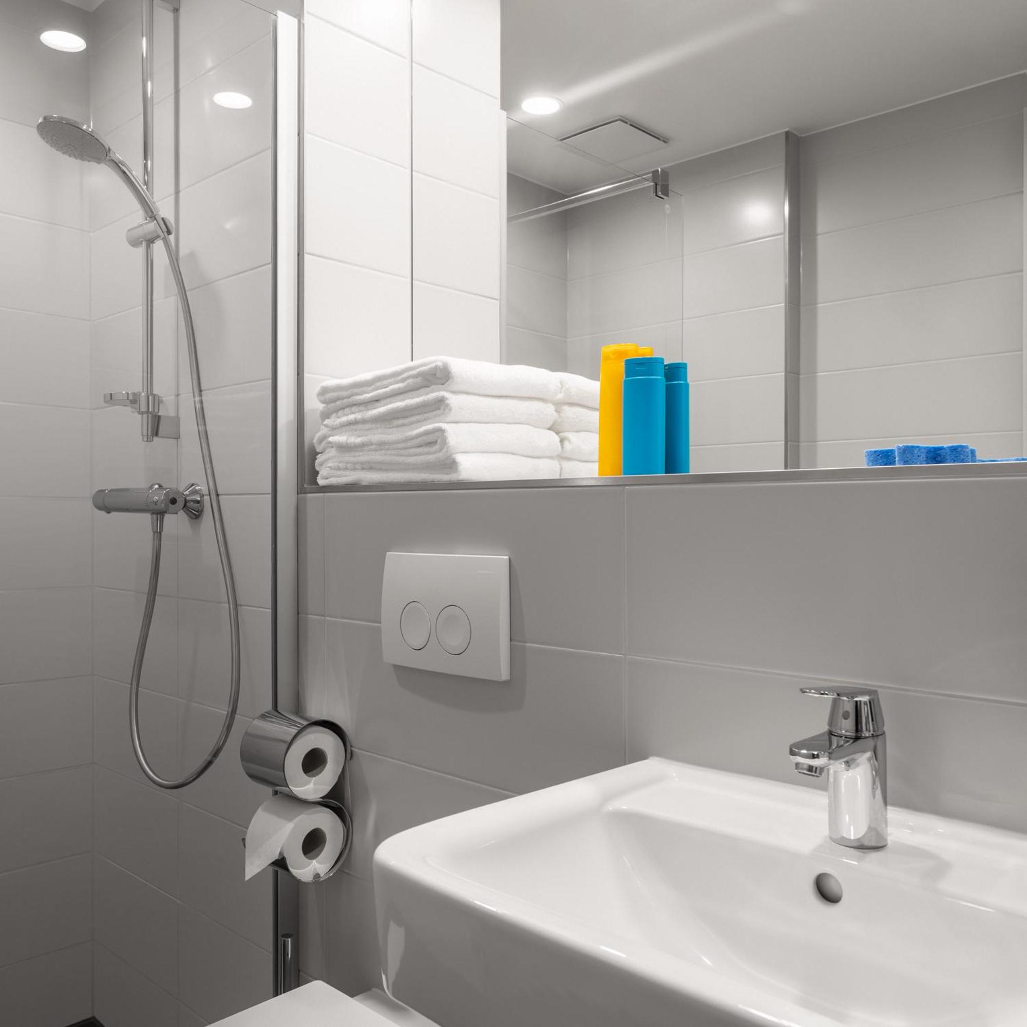 Single Room photo 3