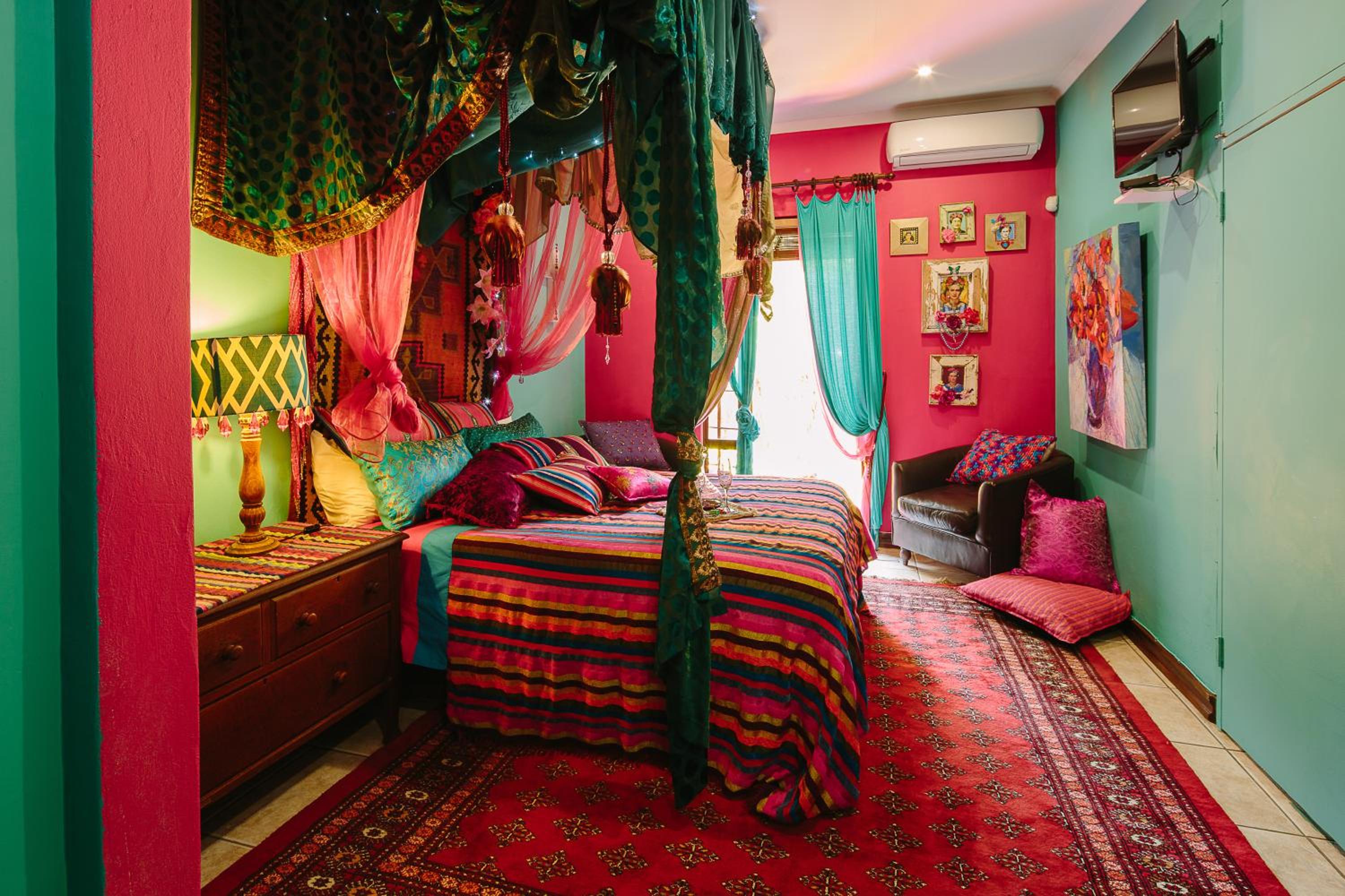 Deluxe Queen Room photo 1