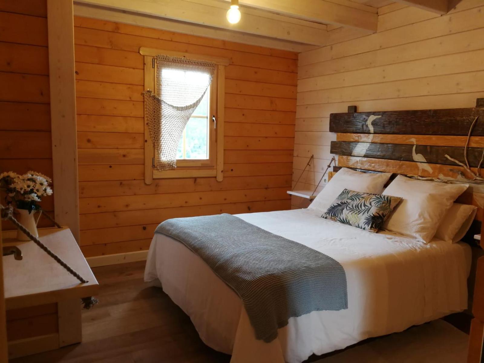 Cottage with Garden View - Photo 32