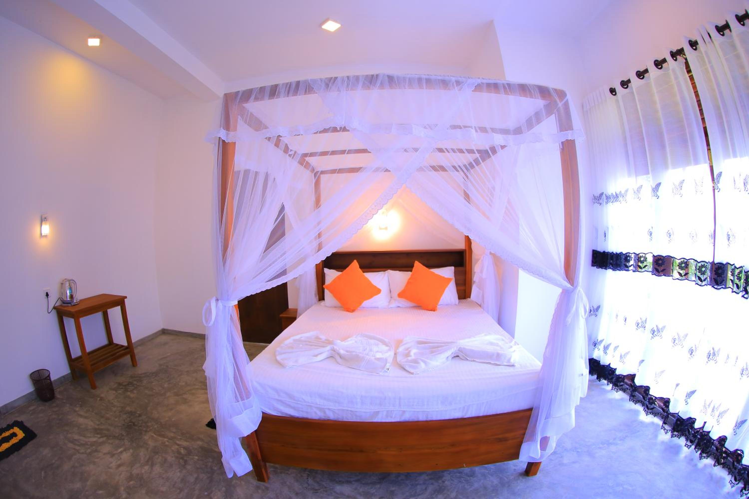 Deluxe Double Room with Balcony photo 1