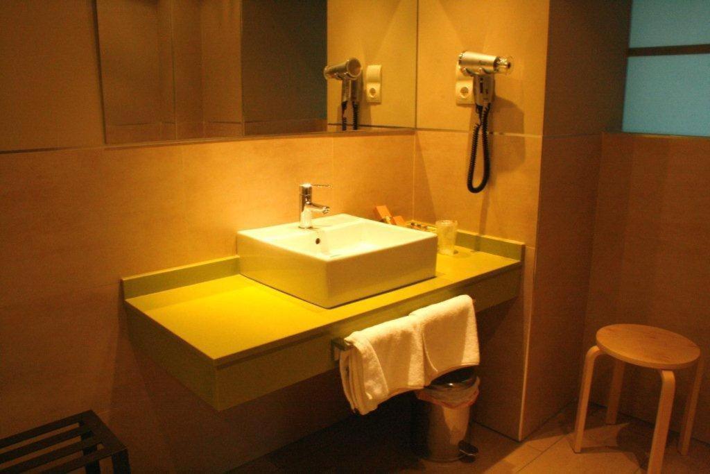 Double Room - Photo 3
