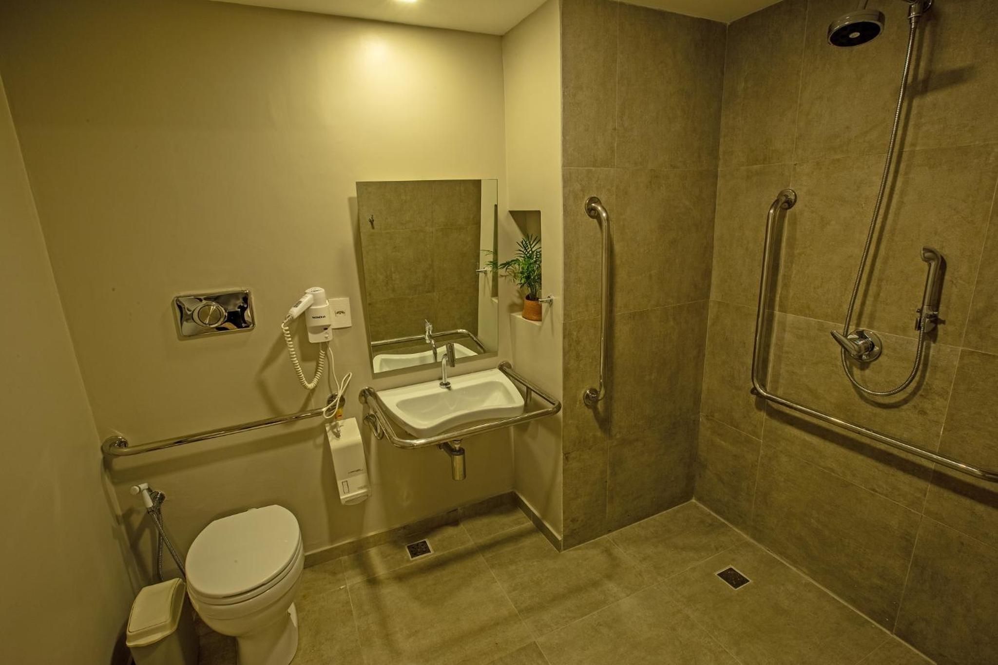 Double - Disability Access photo 2