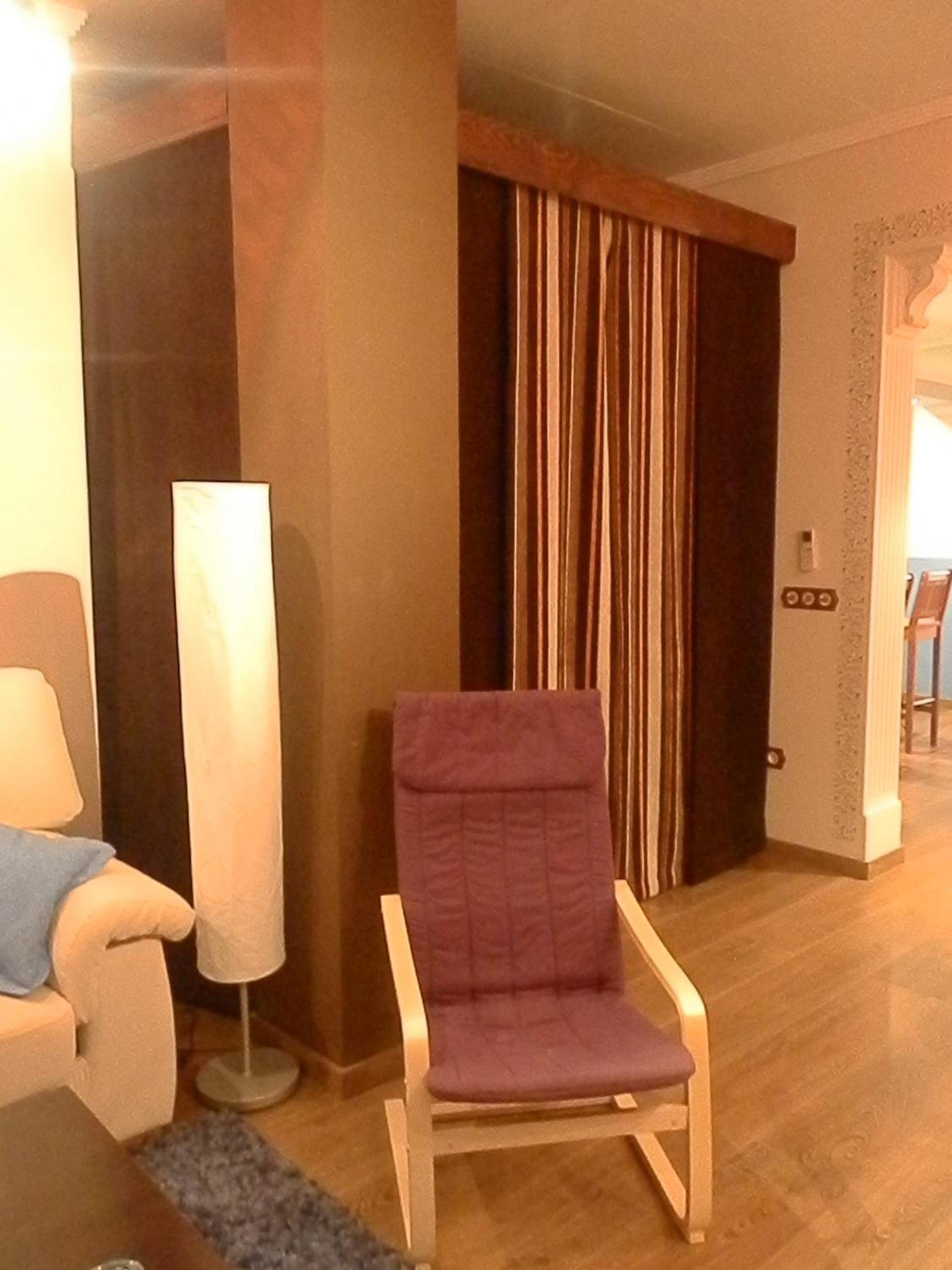 Two-Bedroom Apartment - Photo 8