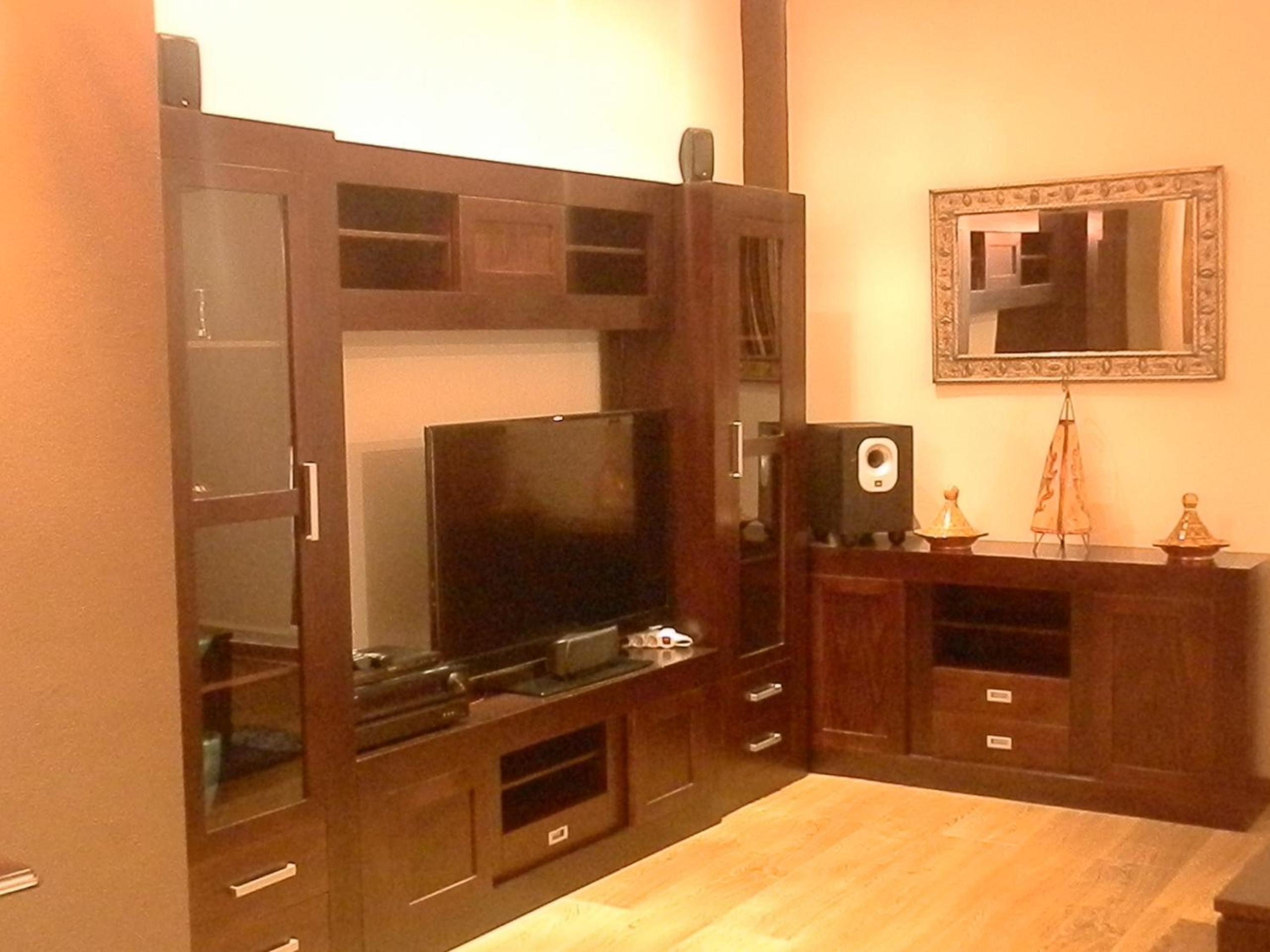Two-Bedroom Apartment - Photo 33