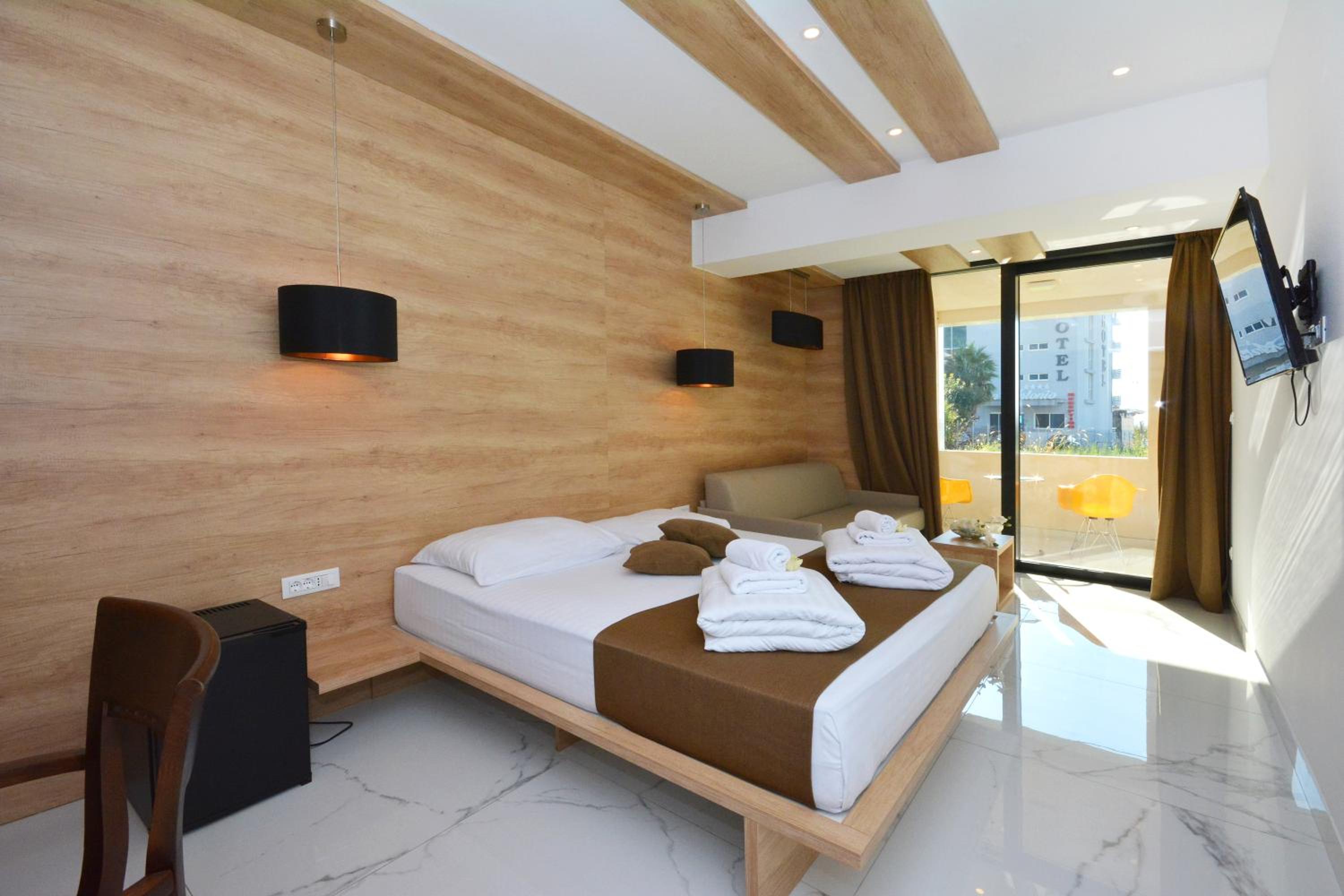 Comfort Quadruple Room with Balcony photo 3