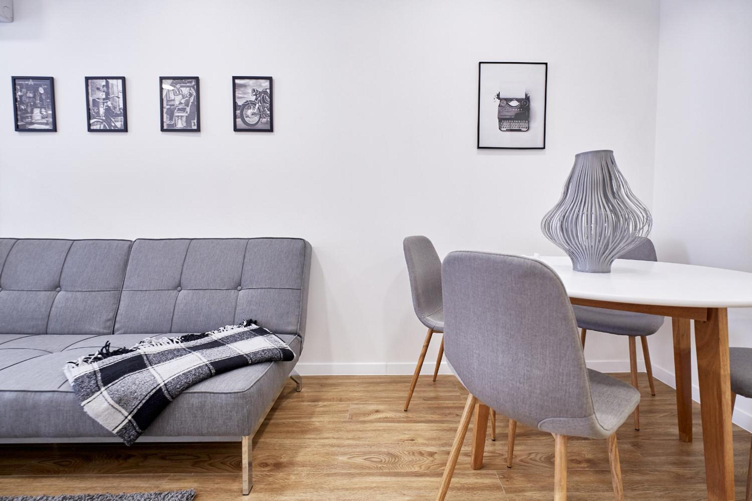 Studio Apartment photo 2
