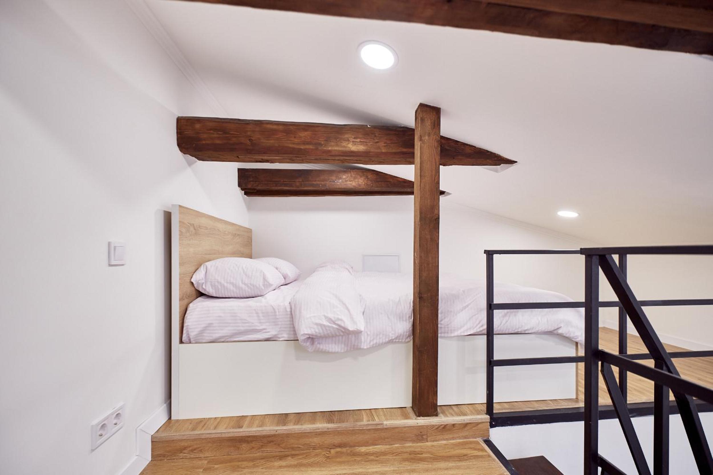 Apartment - Split Level
