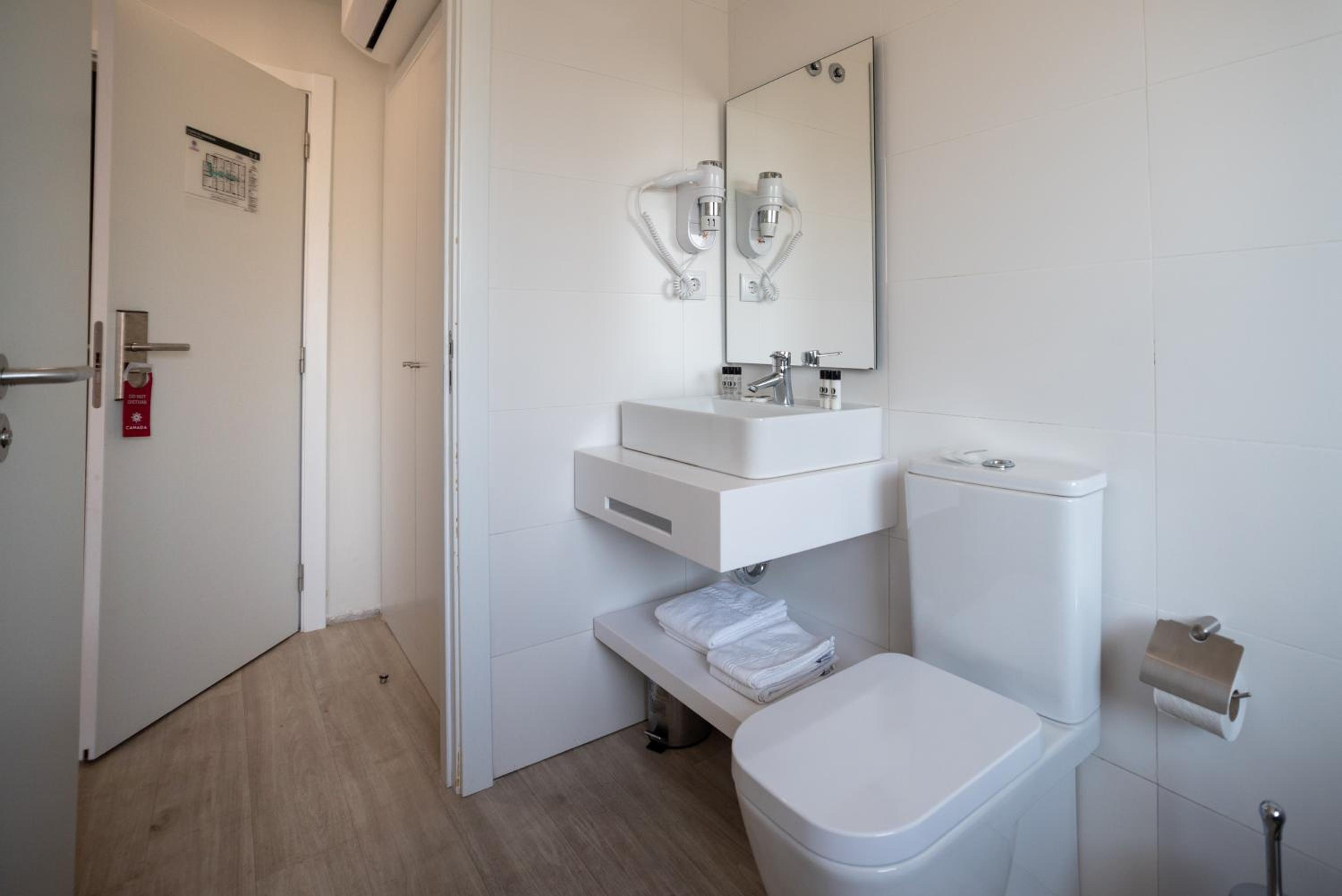 Superior Triple Room photo 2