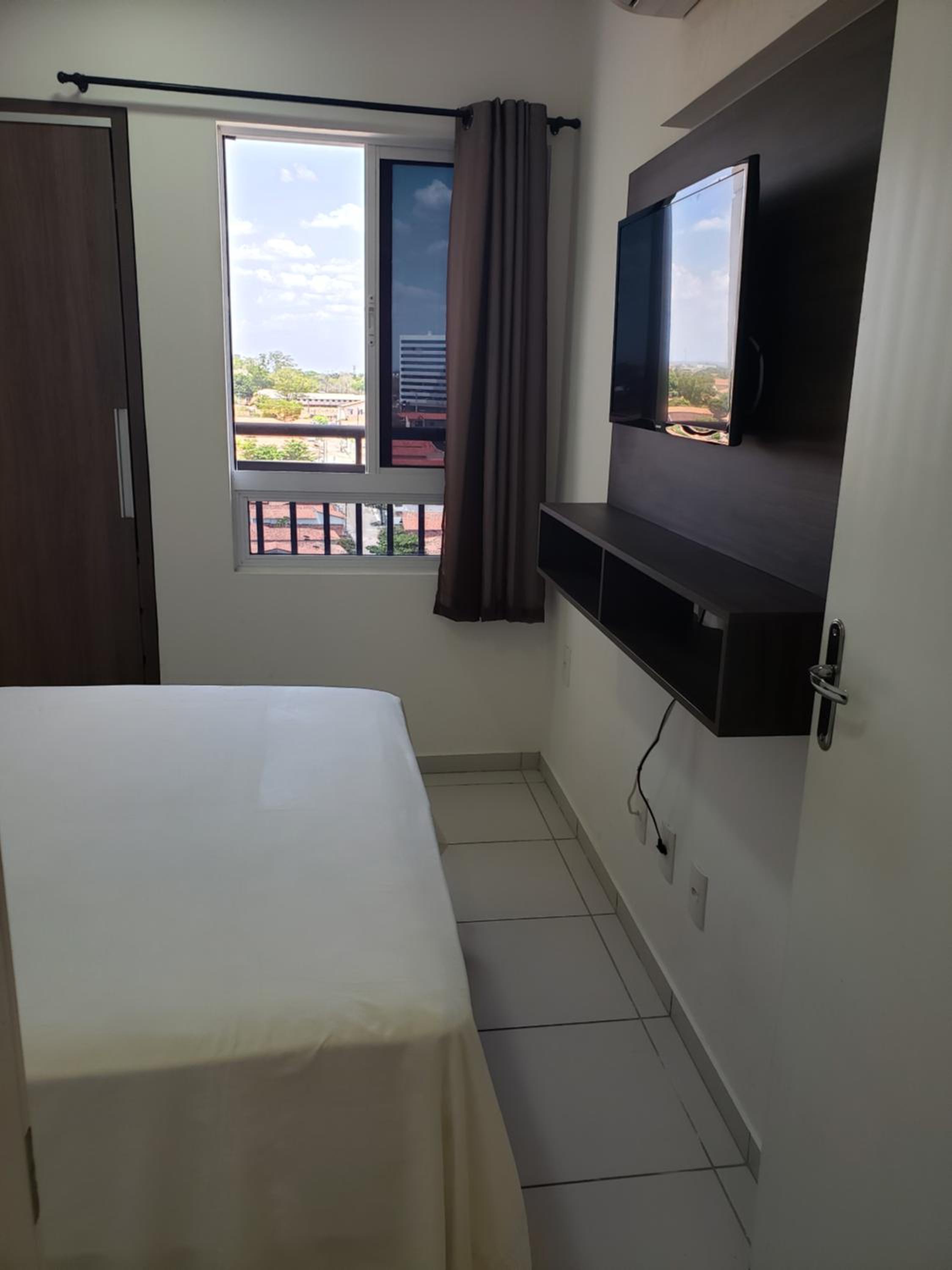 Apartment with Balcony photo 1