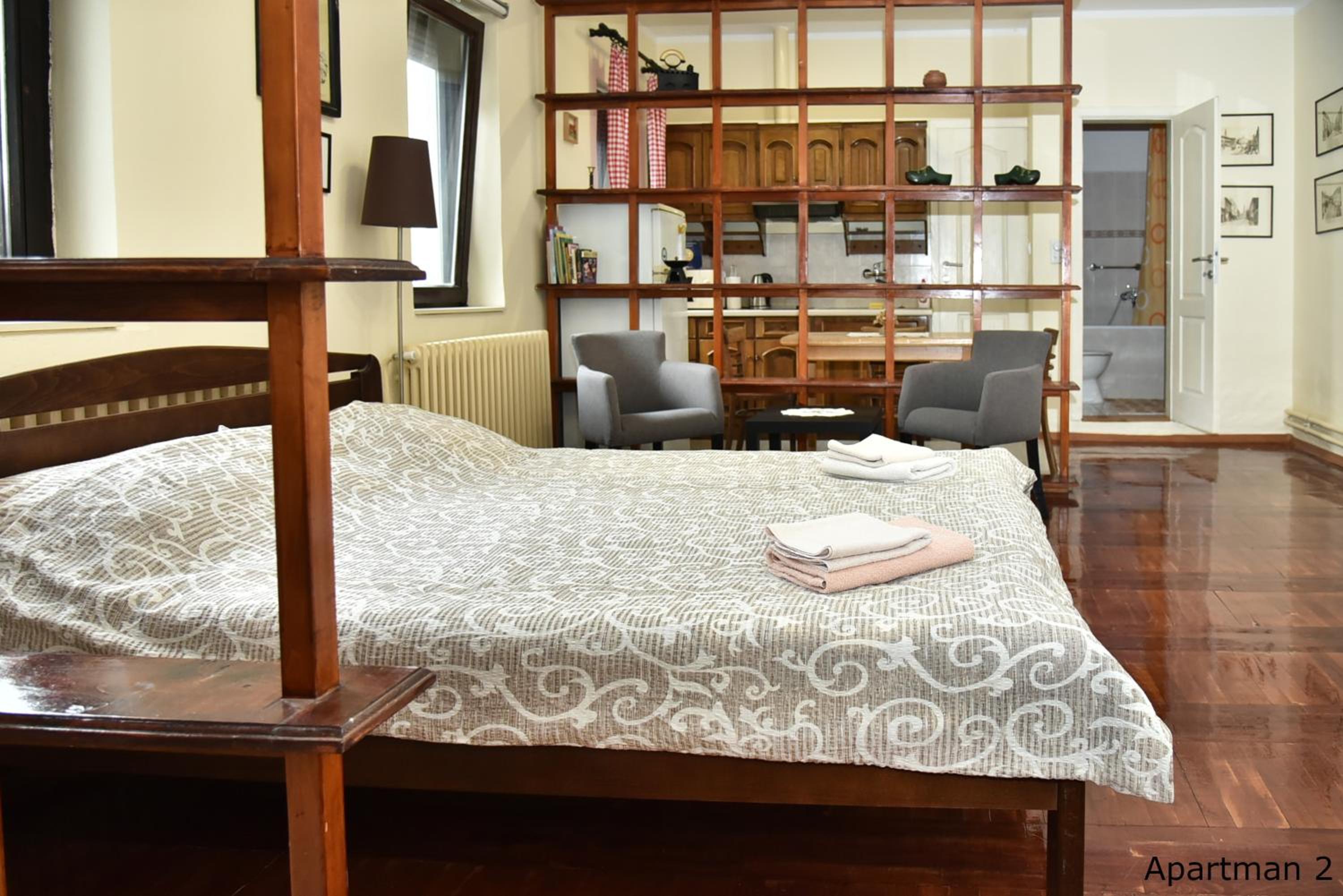 Studio Apartment photo 1