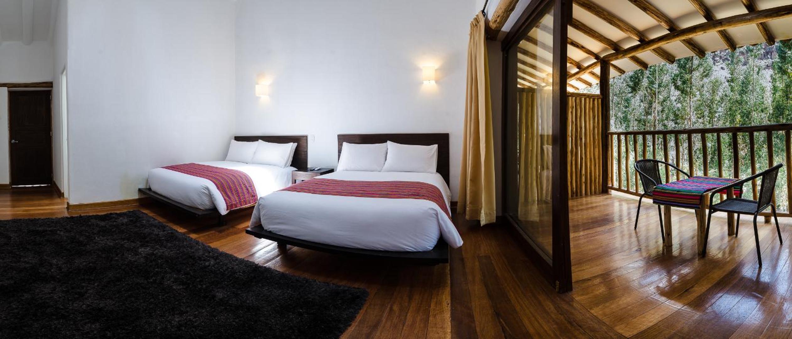 Quadruple Room with Terrace photo 2