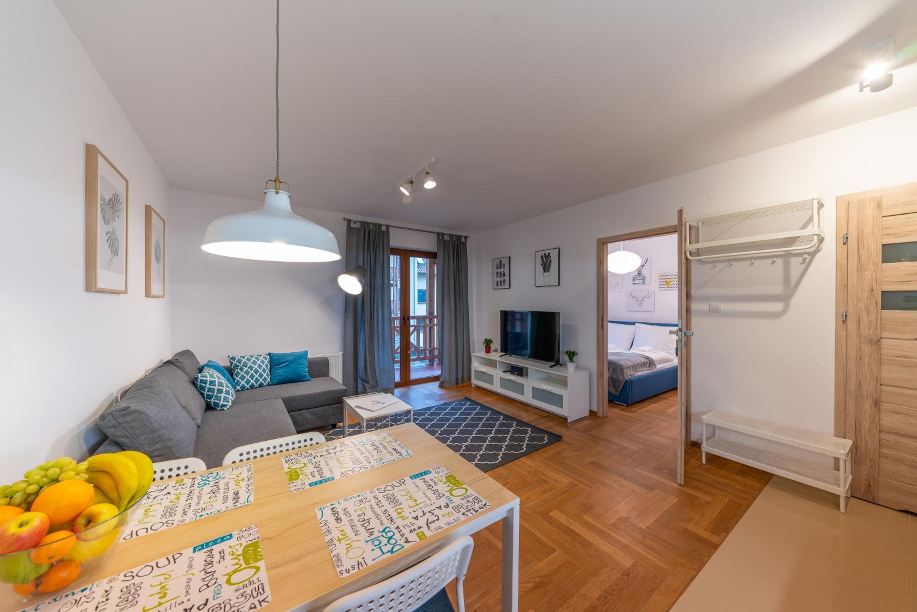 One-Bedroom Apartment - Photo 1