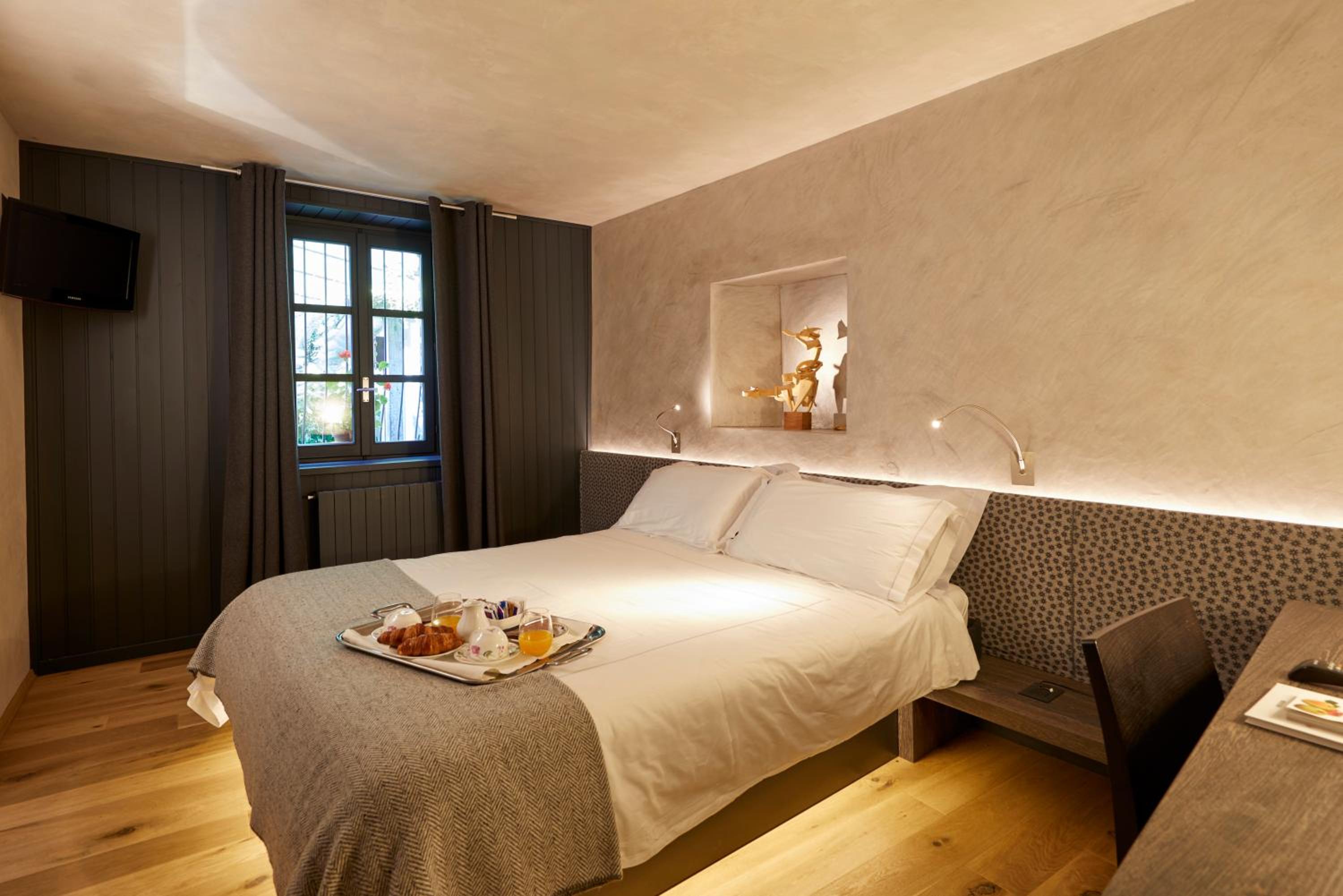 Superior Double Room - Photo 4