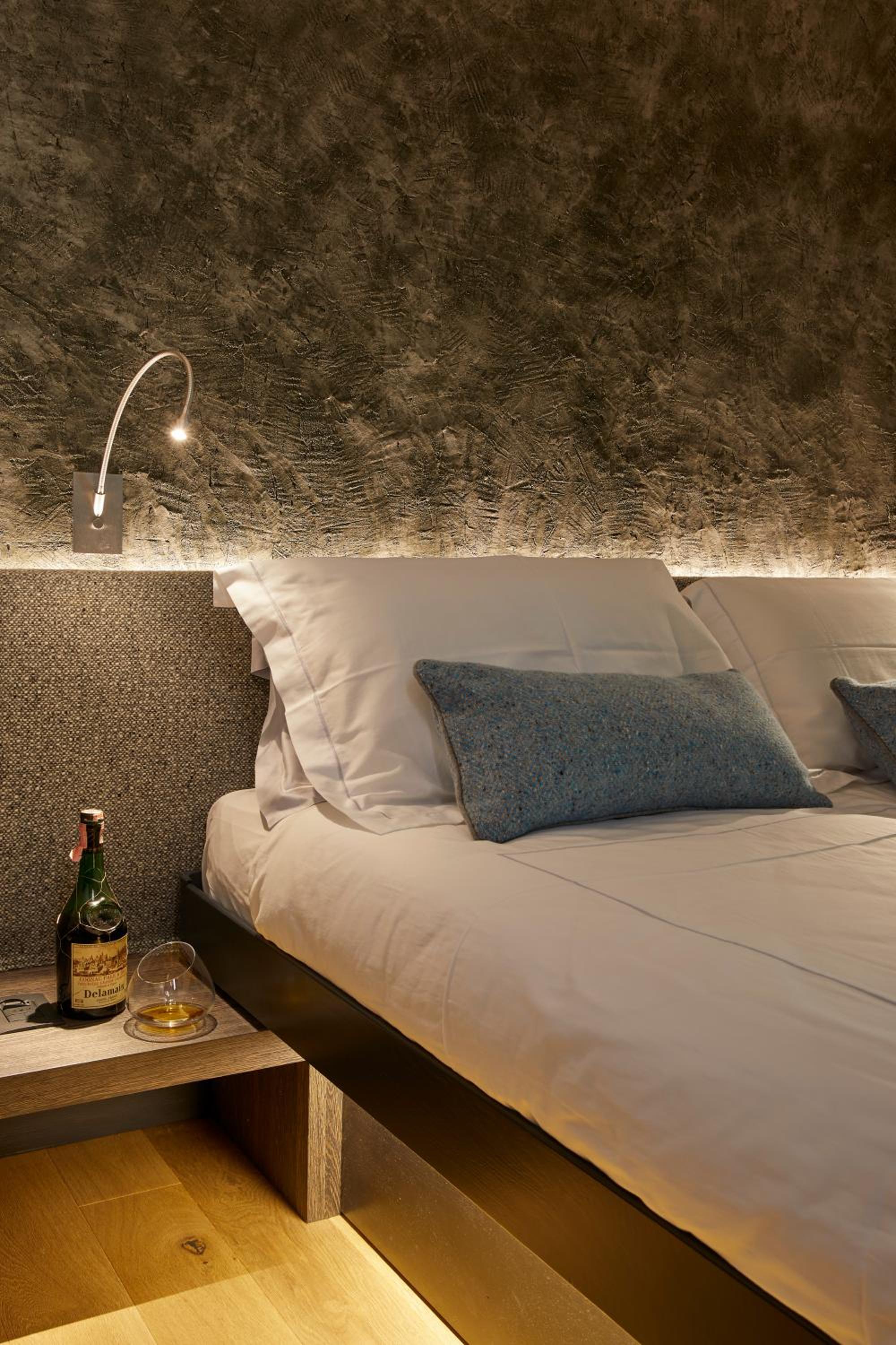 Superior Double Room - Photo 3