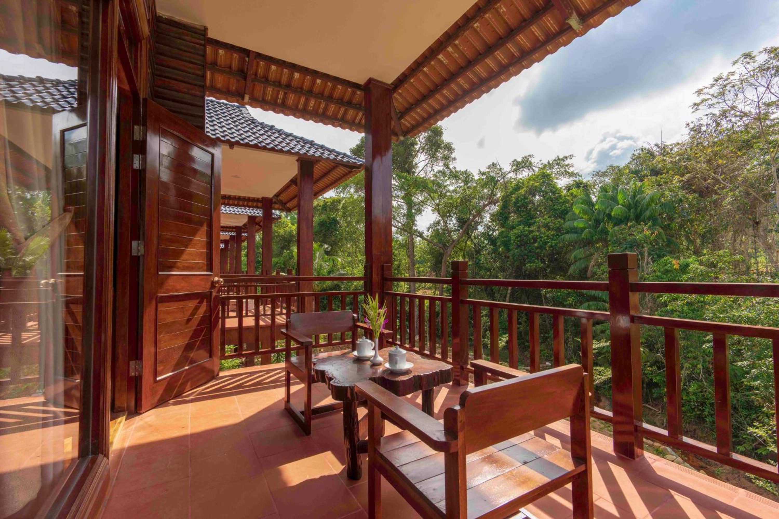 Bungalow with Pool View - Photo 9