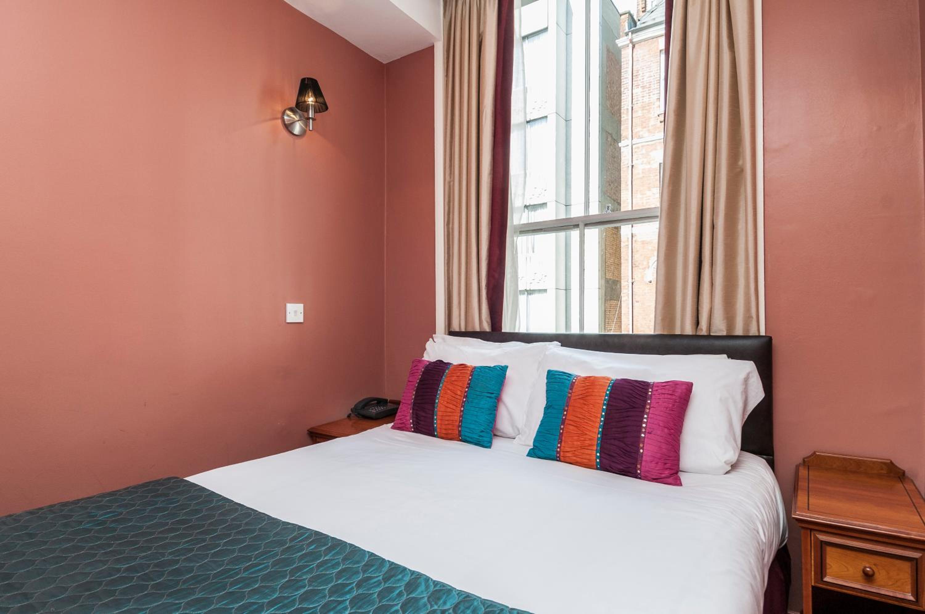 Double Room photo 3