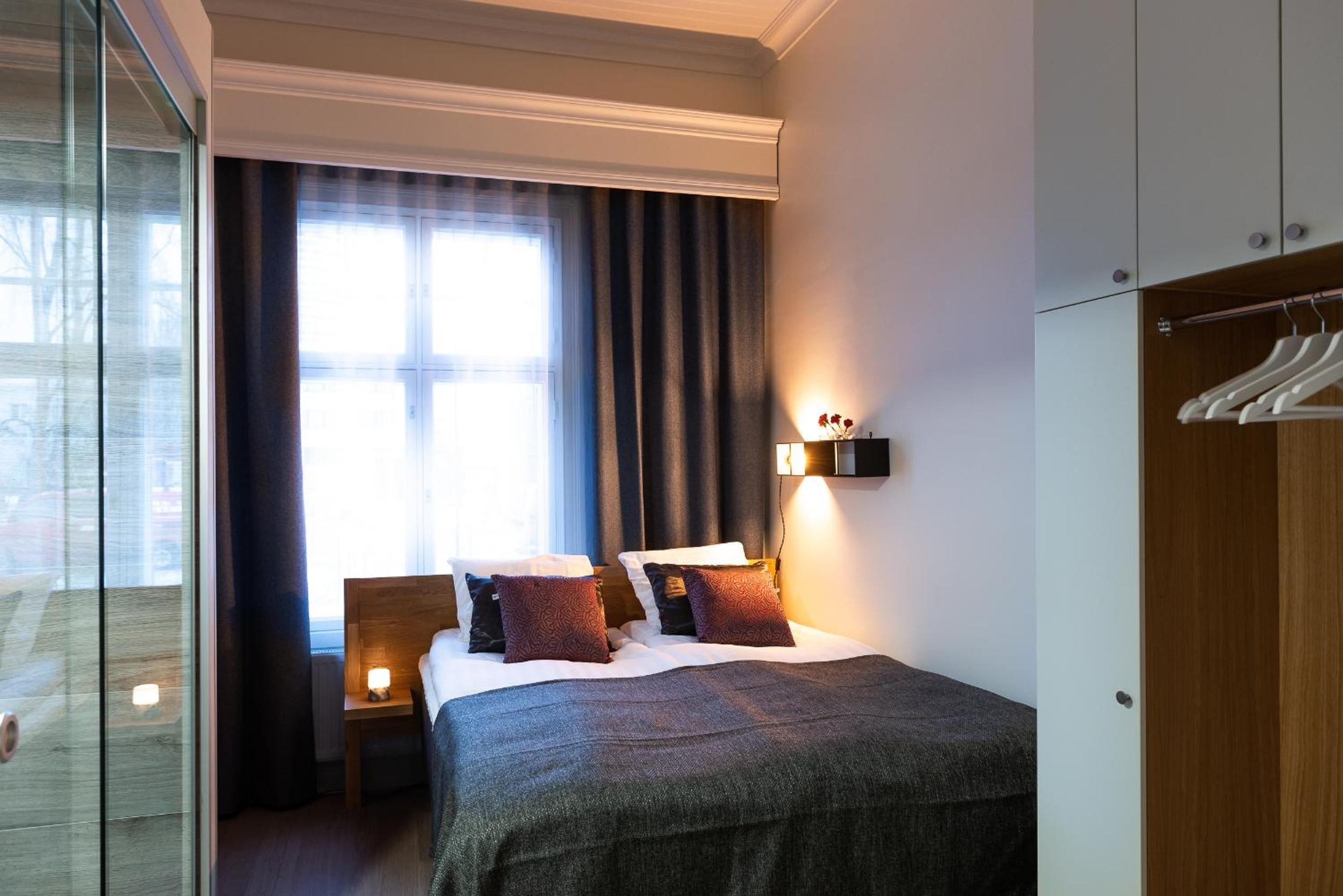 Standard Queen Room - Photo 5