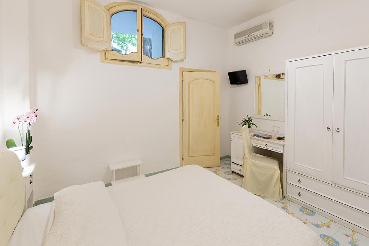 Double Room (No Balcony, No Sea View)