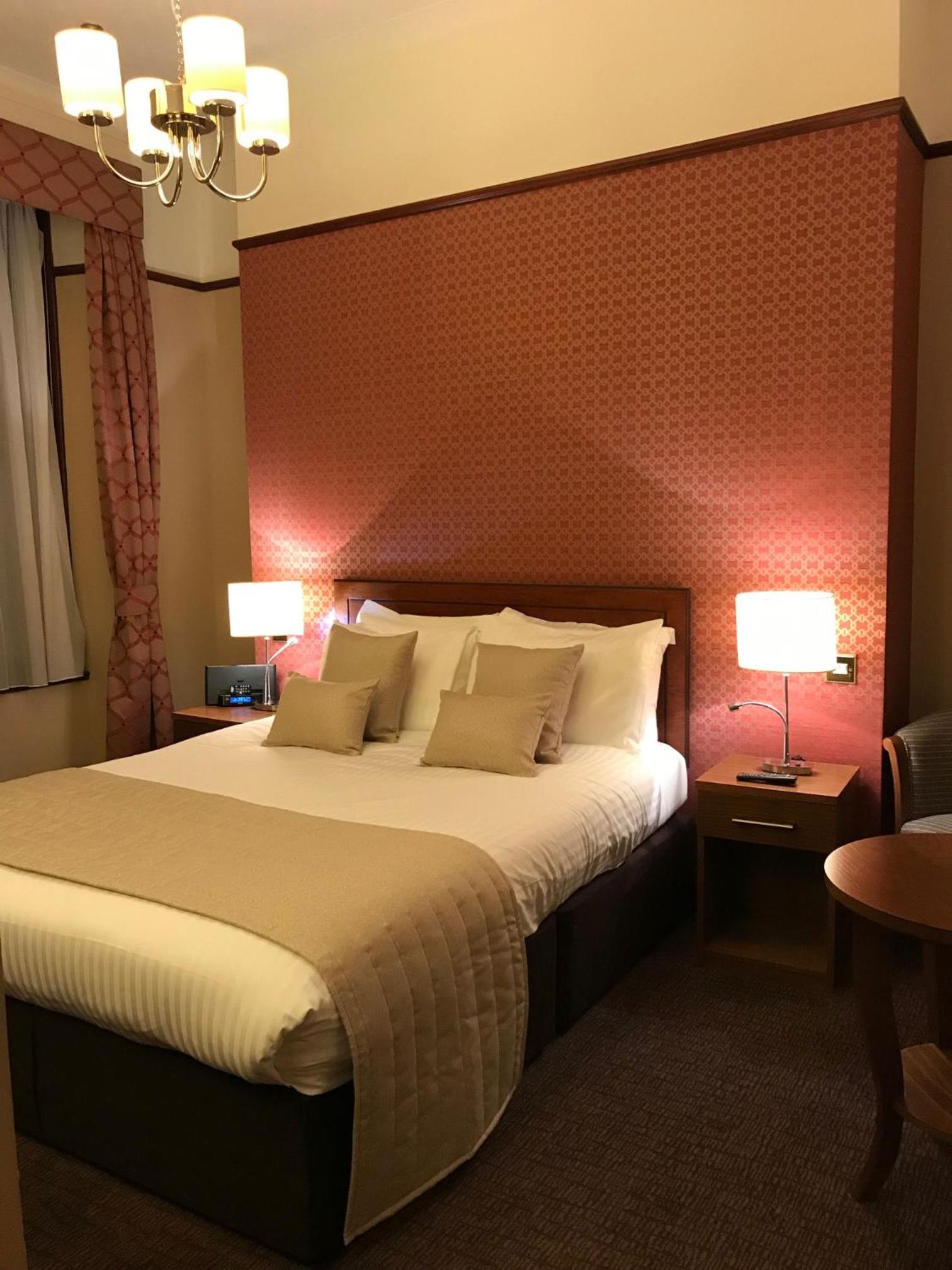 Double Room - Photo 1