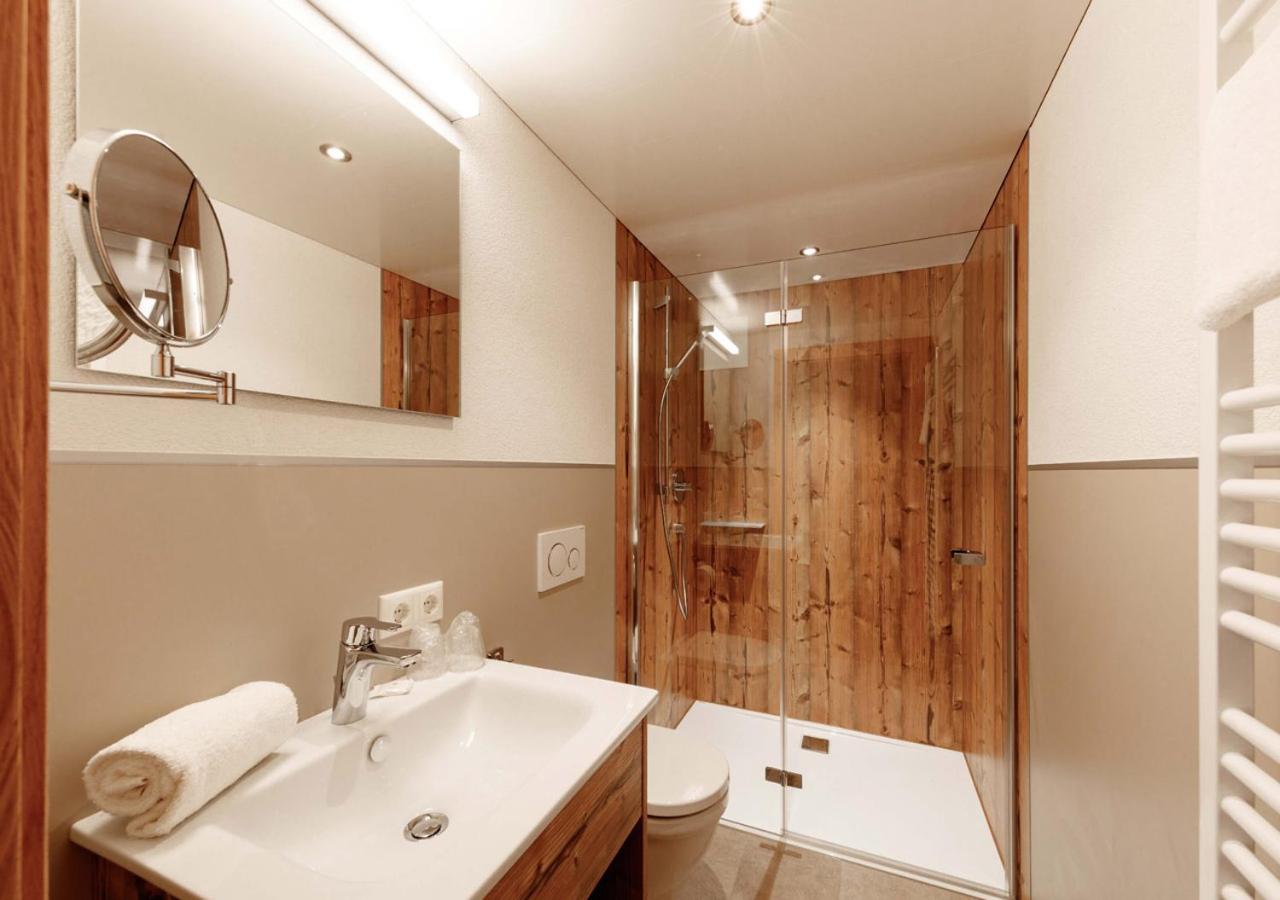 Double Room with Balcony photo 3