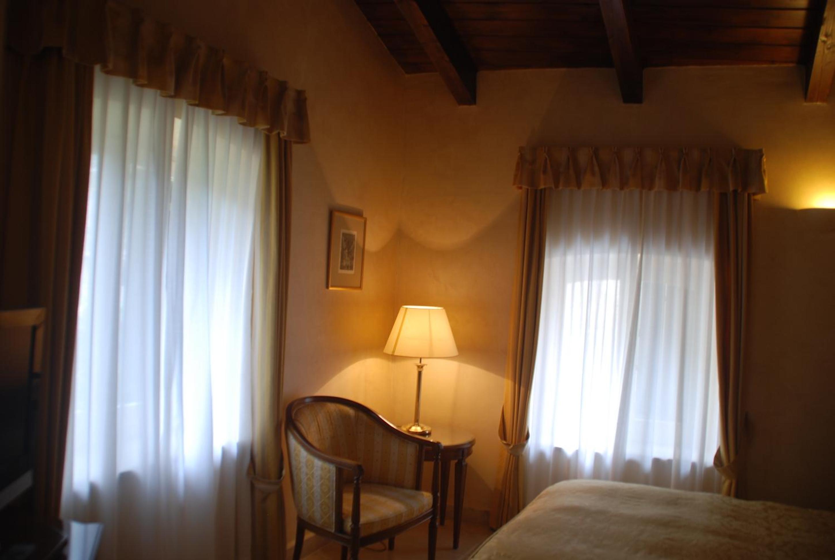Deluxe Double Room - Photo 2