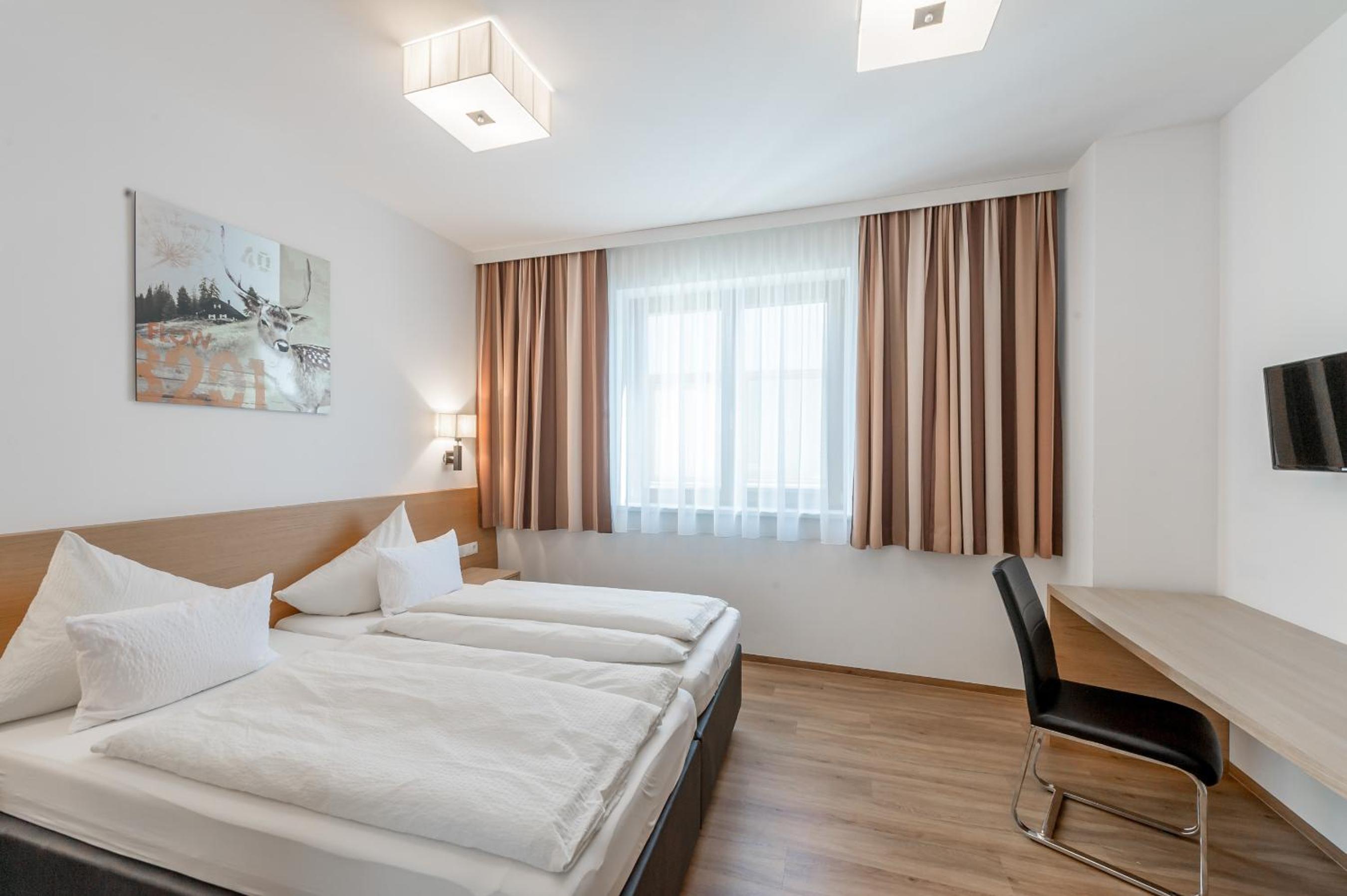 Four-Bedroom Apartment with Terrace