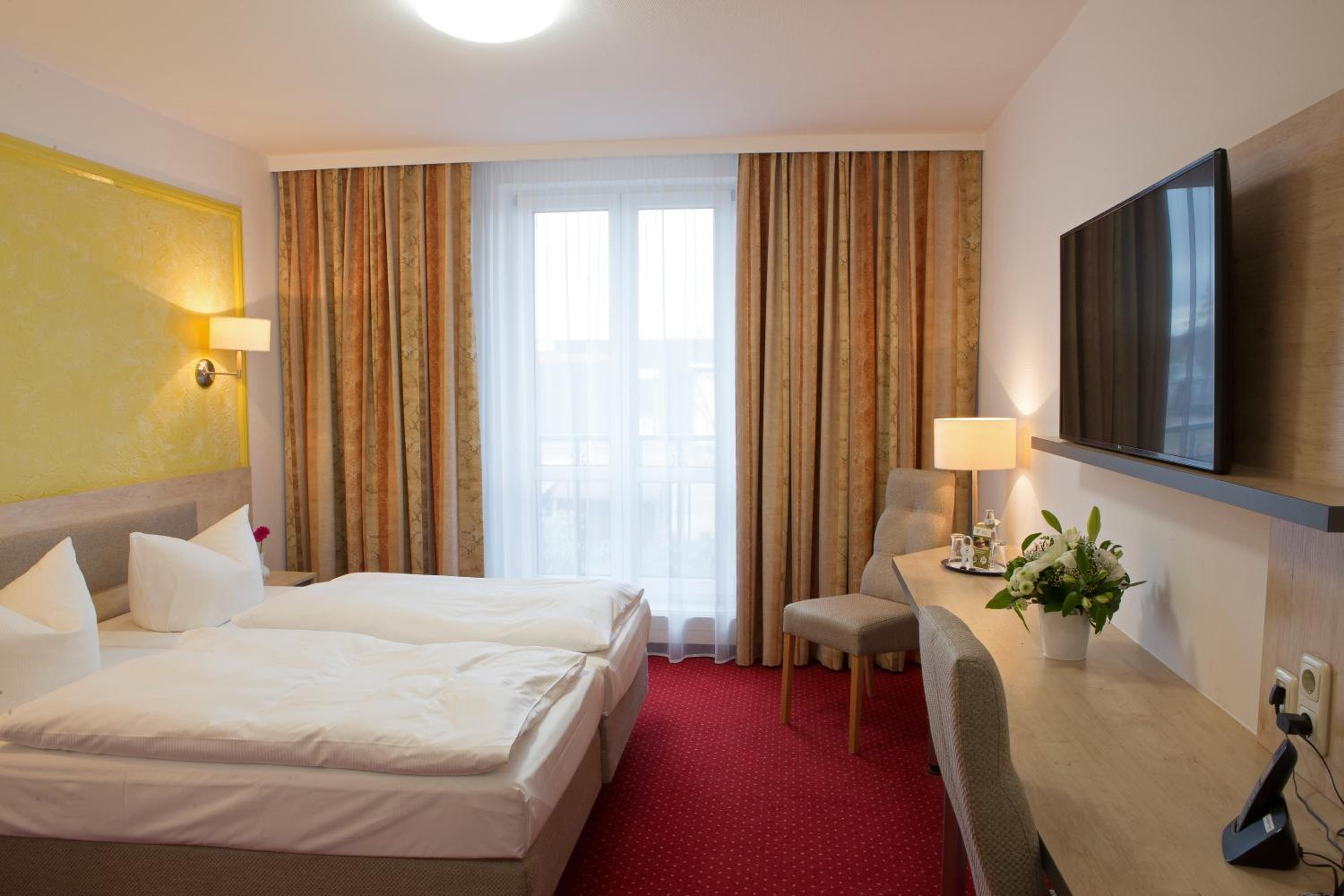 Business Double Room photo 3