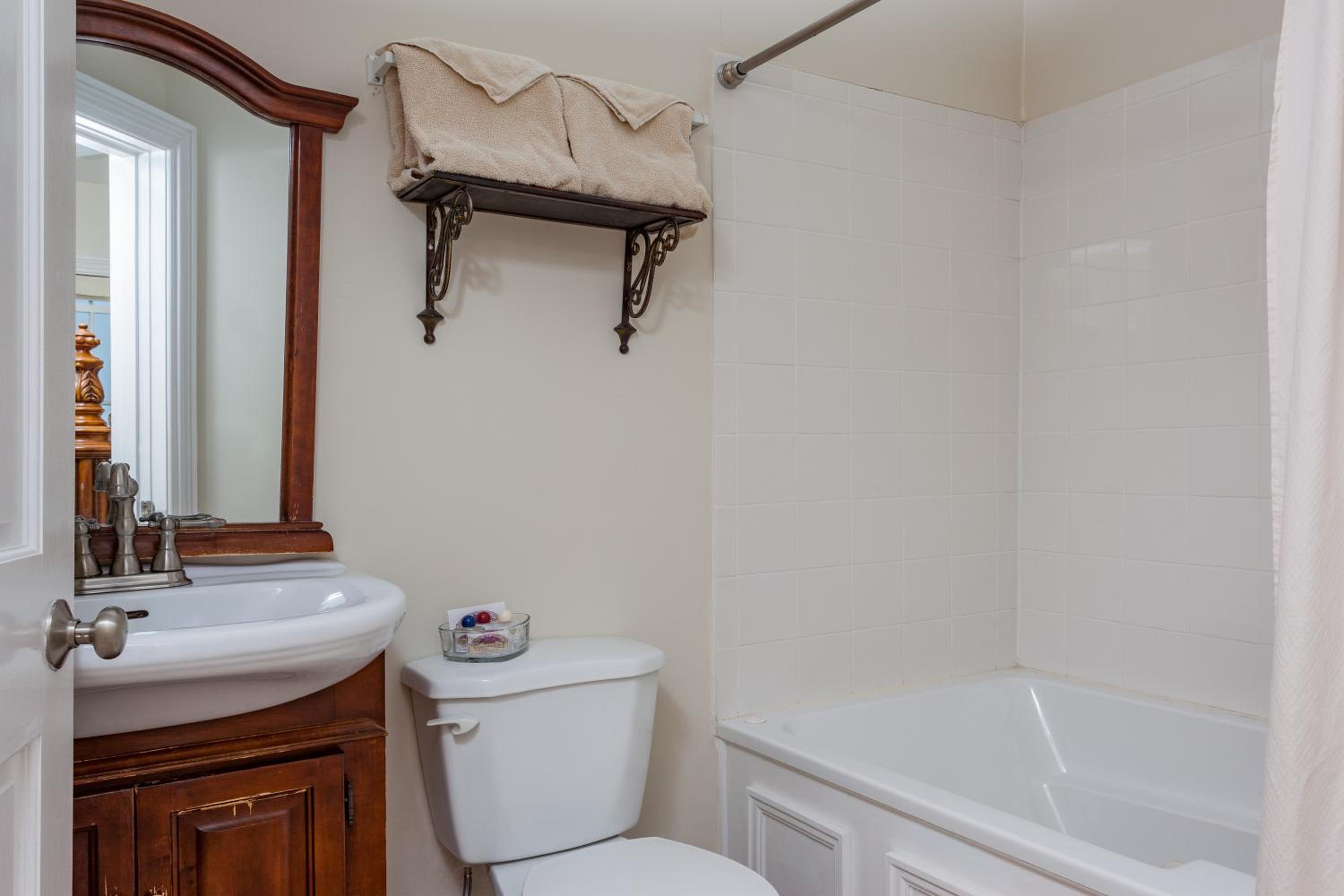 Queen Room with Sea View photo 2