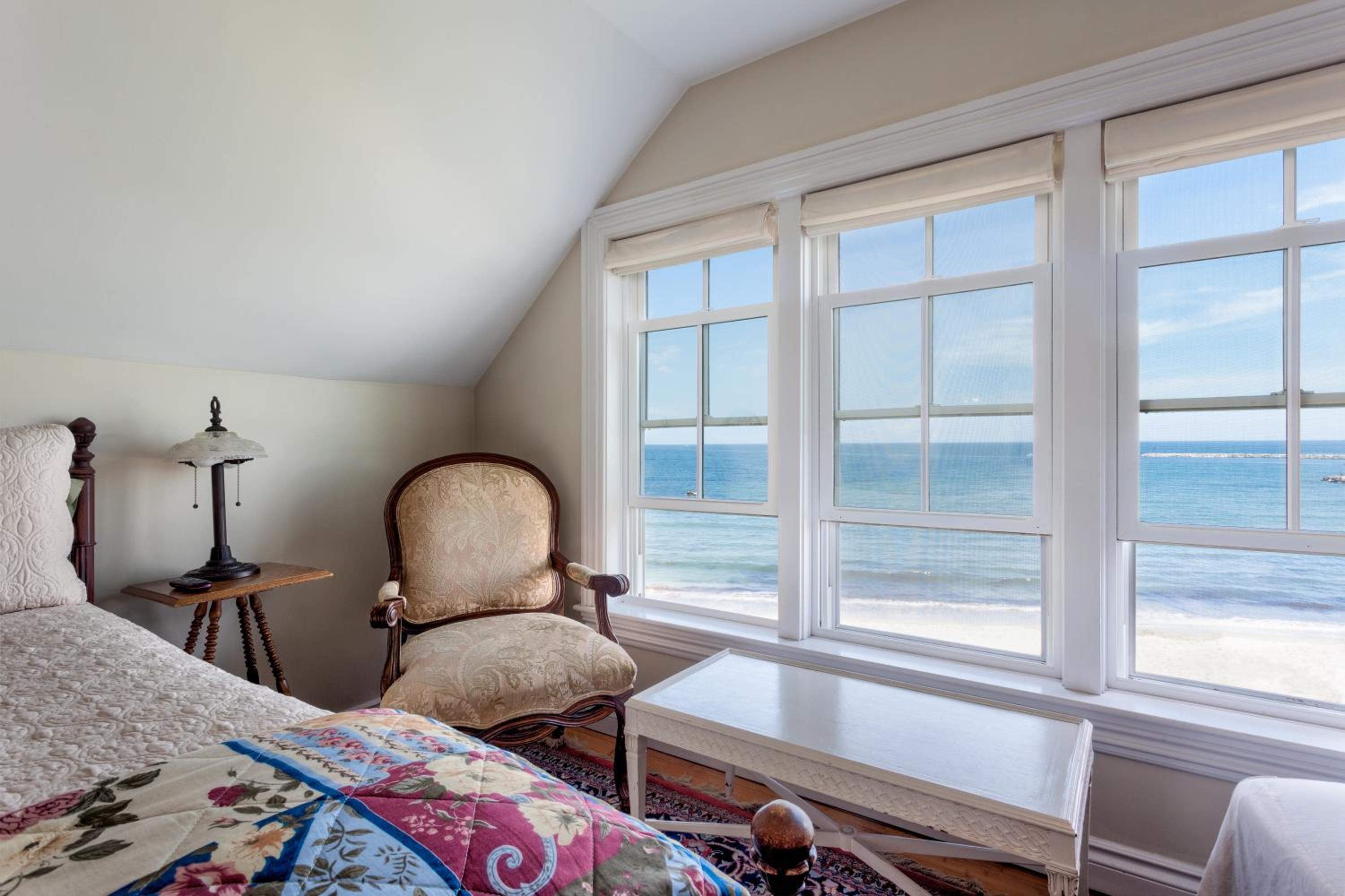 King Room with Sea View photo 2