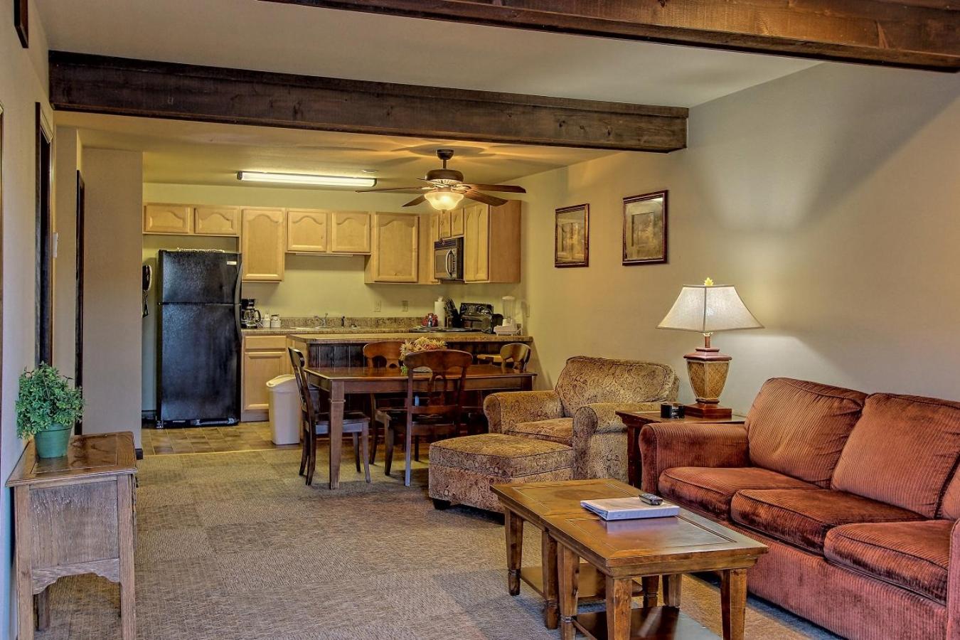 One-Bedroom Suite photo 1