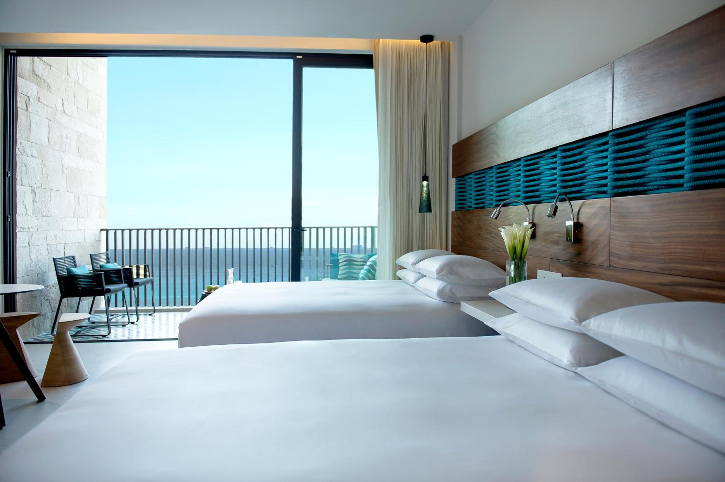 Oceanfront Queen Room With Two Queen Beds