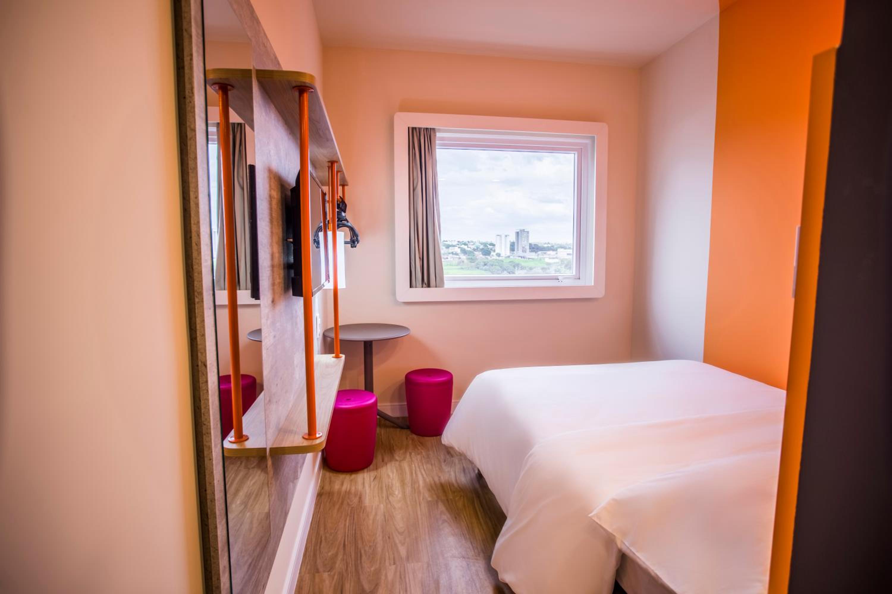 Double Room - Photo 5