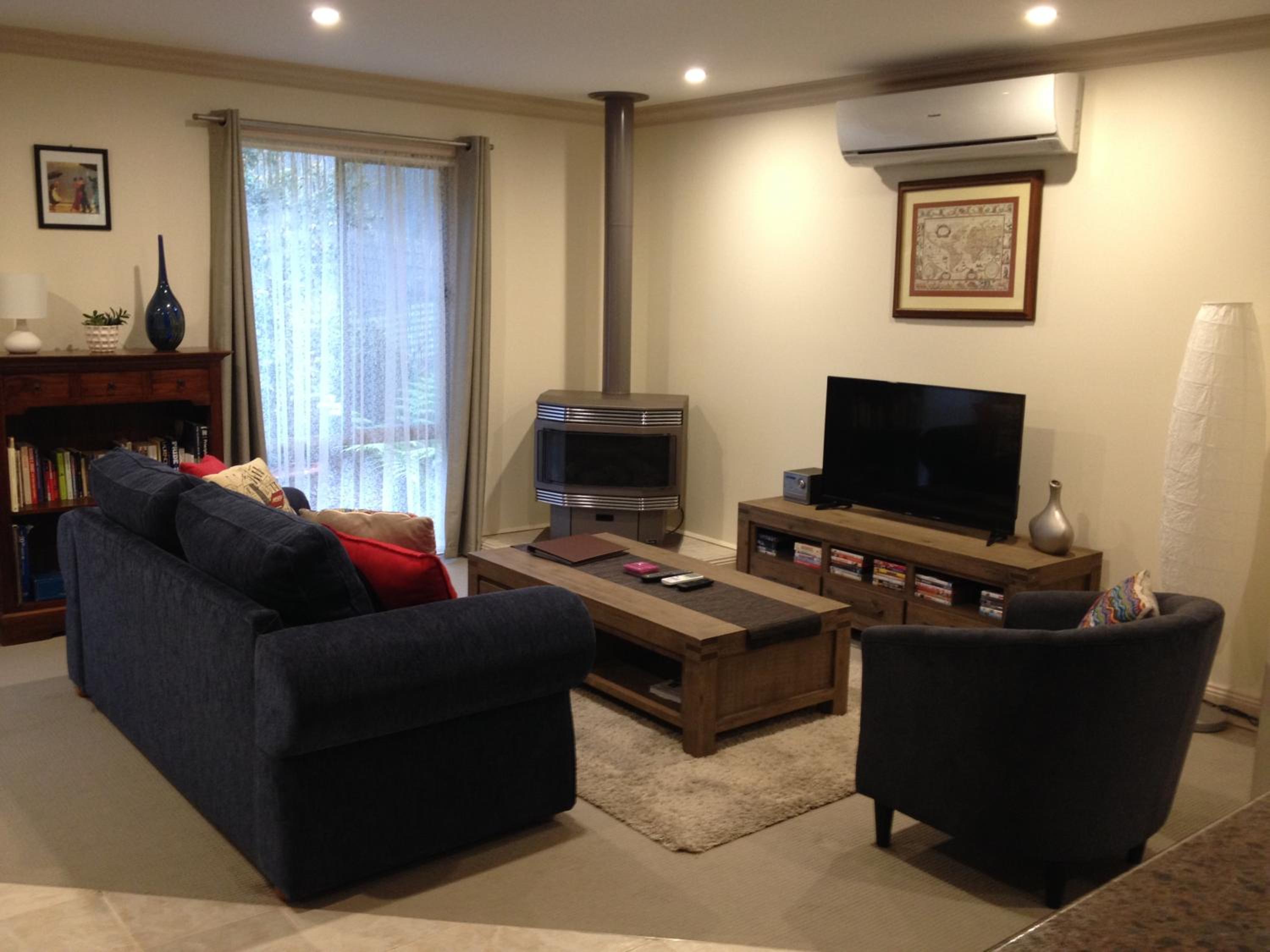 Self-Contained Cottage with Spa Bath - Forestview Cottage - Photo 1