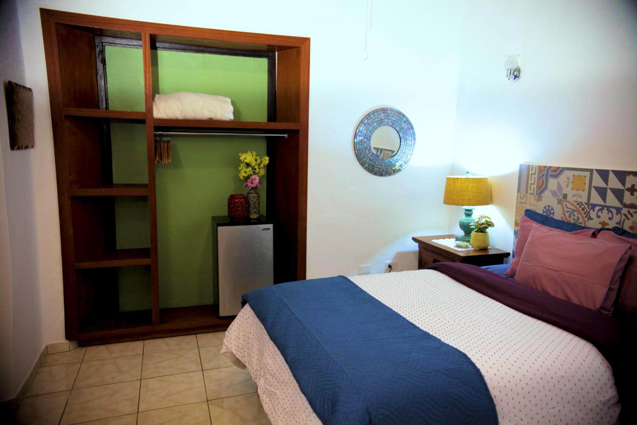 Sol Room