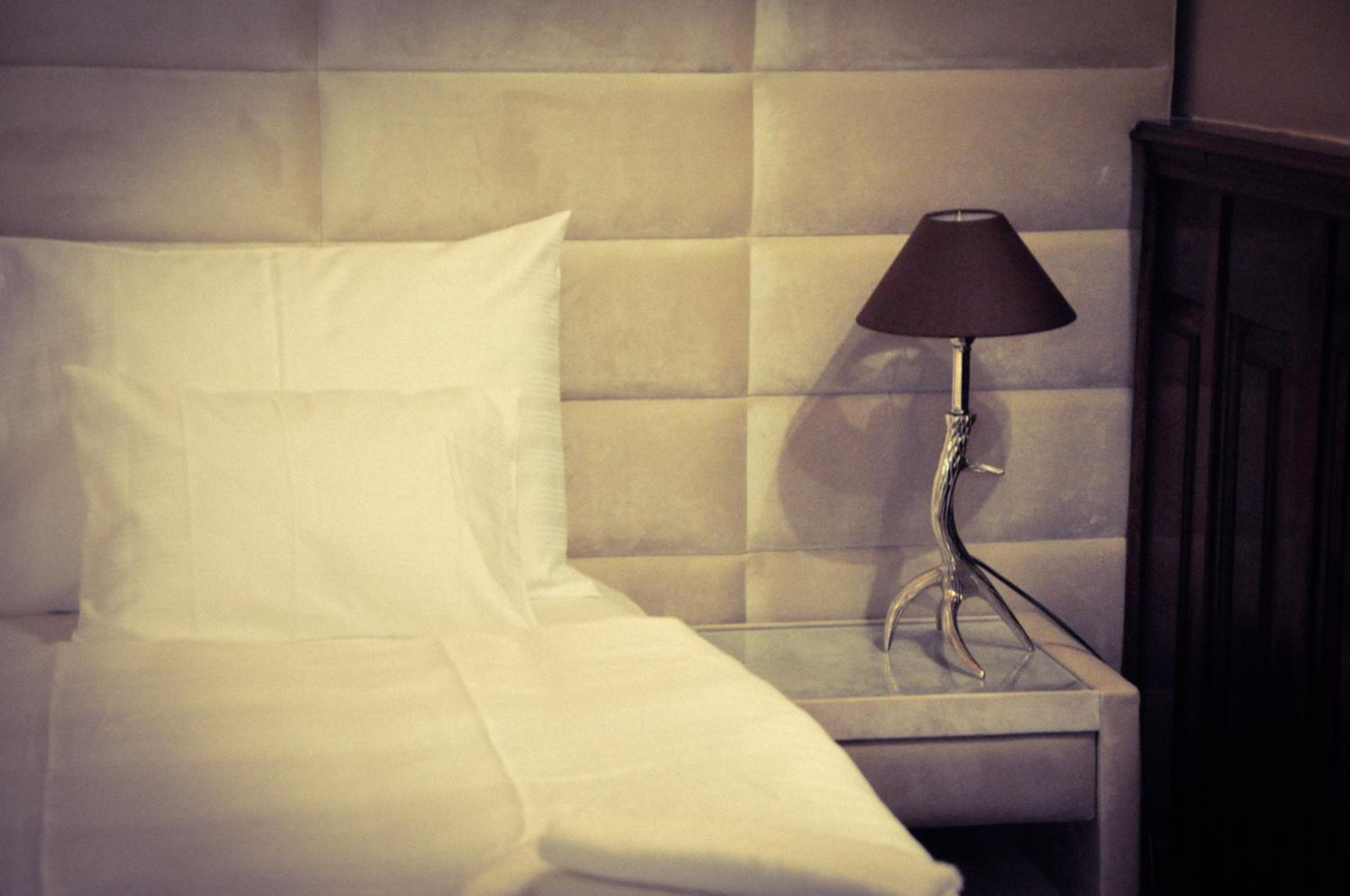 Standard Double or Twin Room - Photo 19