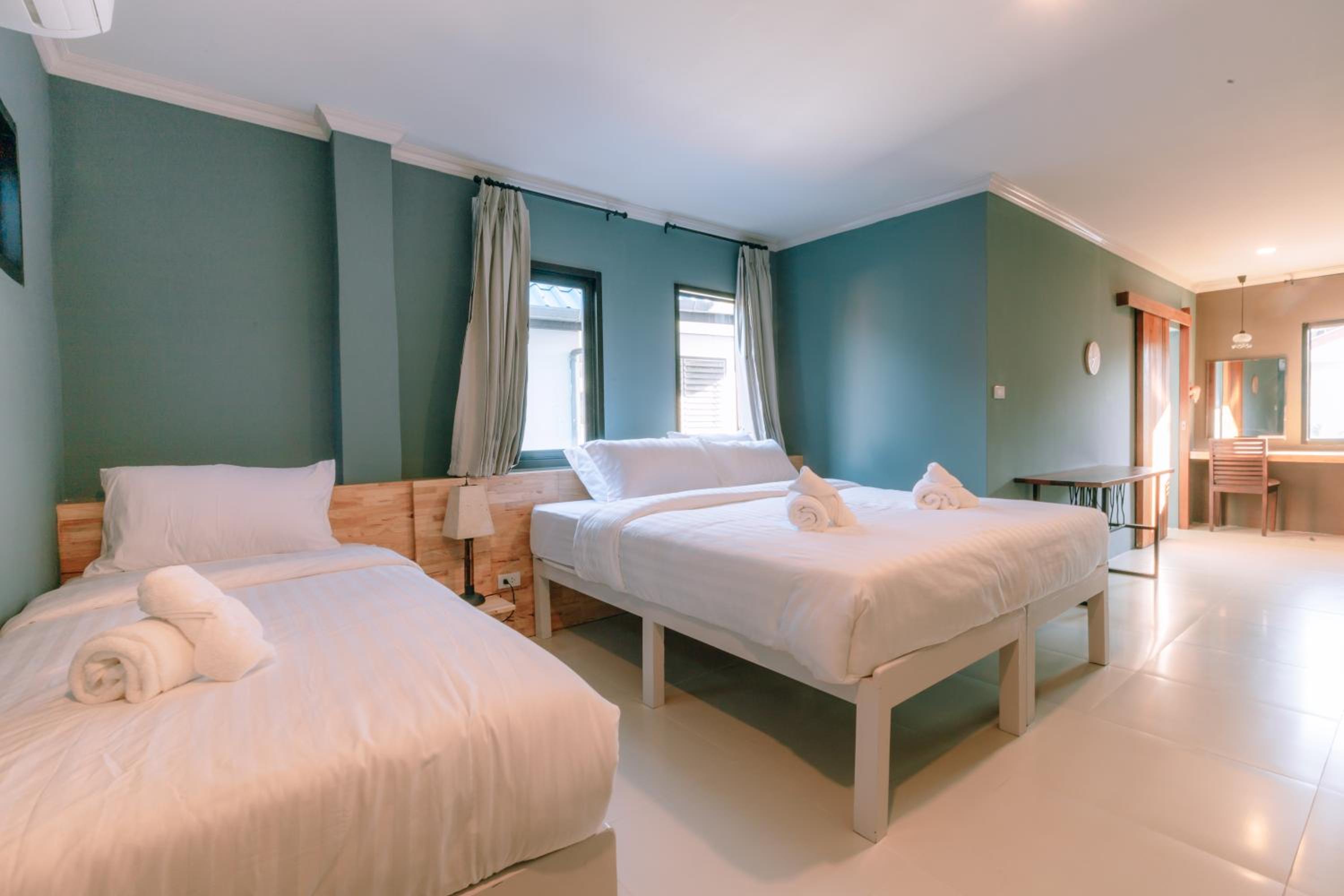 Standard Triple Room - Photo 4