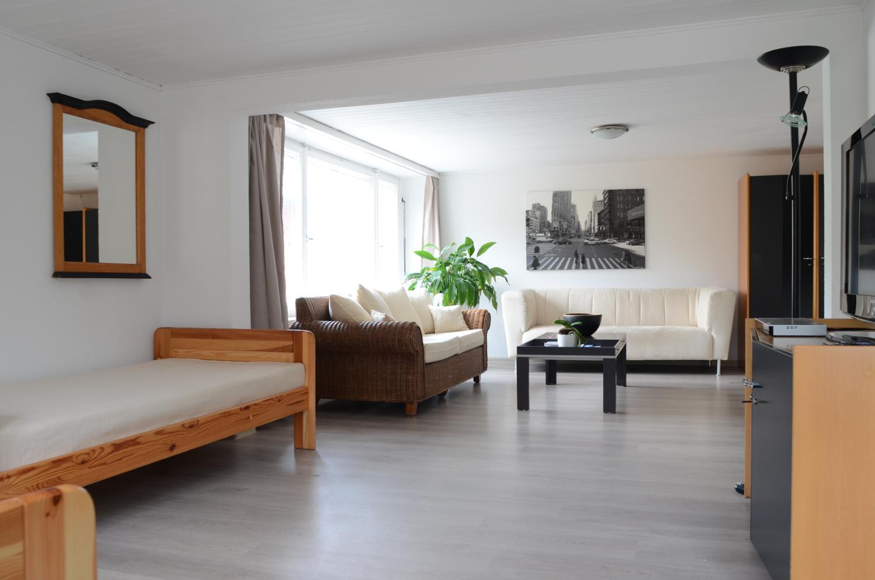 Apartment - Photo 23