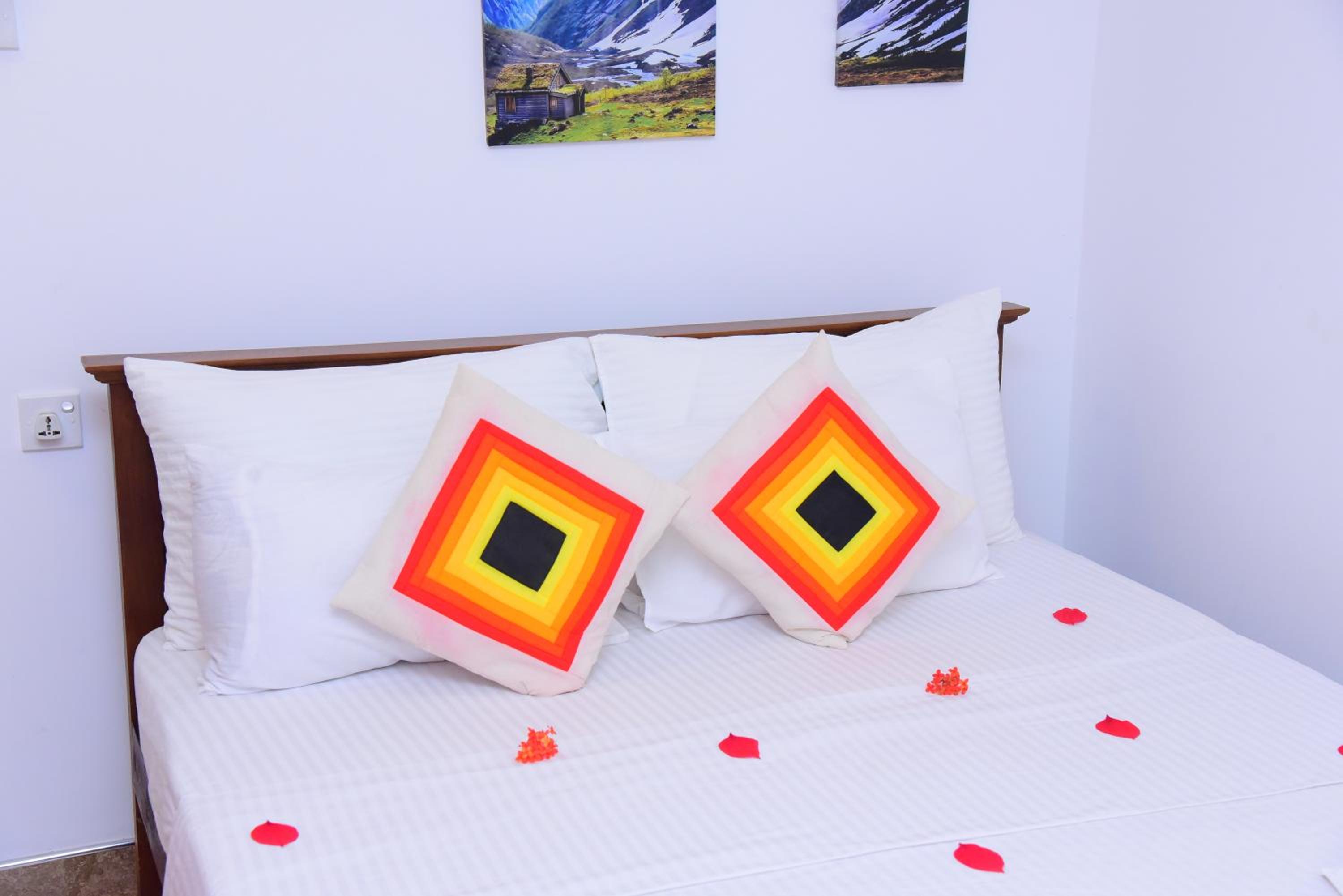 Standard Double Room with Free Airport Transfer photo 2