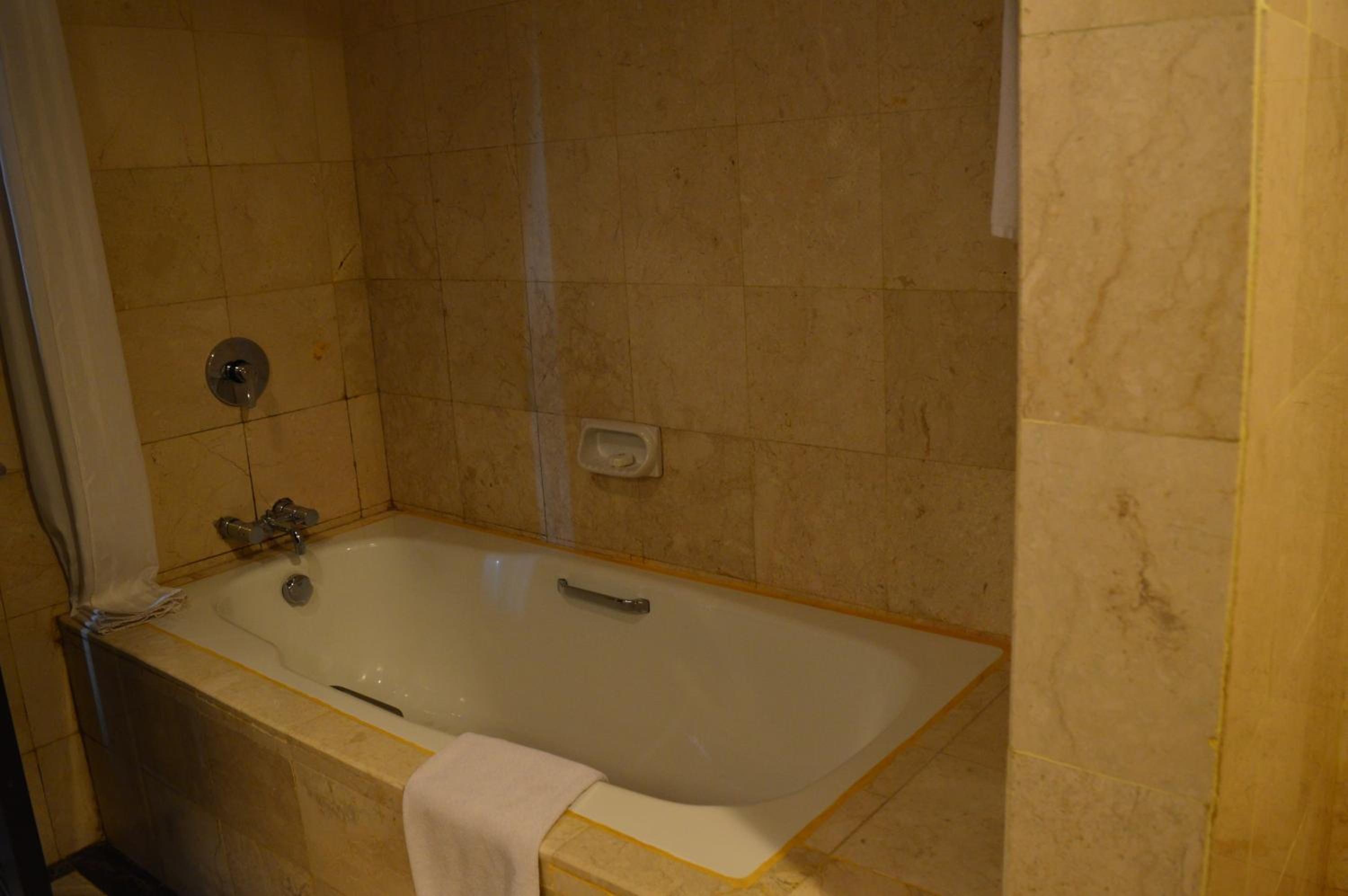 Executive Suite with Sea View - Photo 4