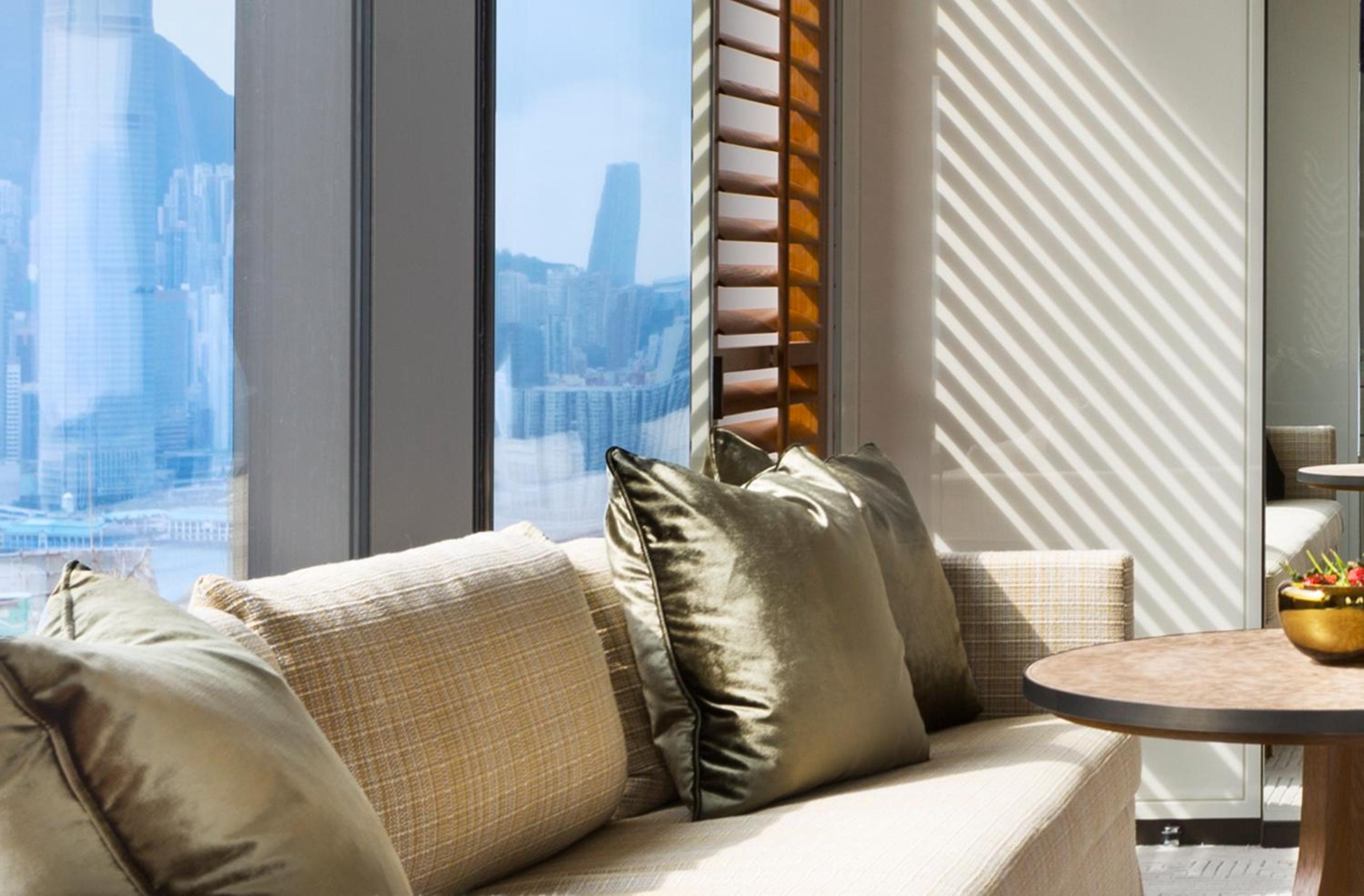 Club Grand Twin Room with Harbor View