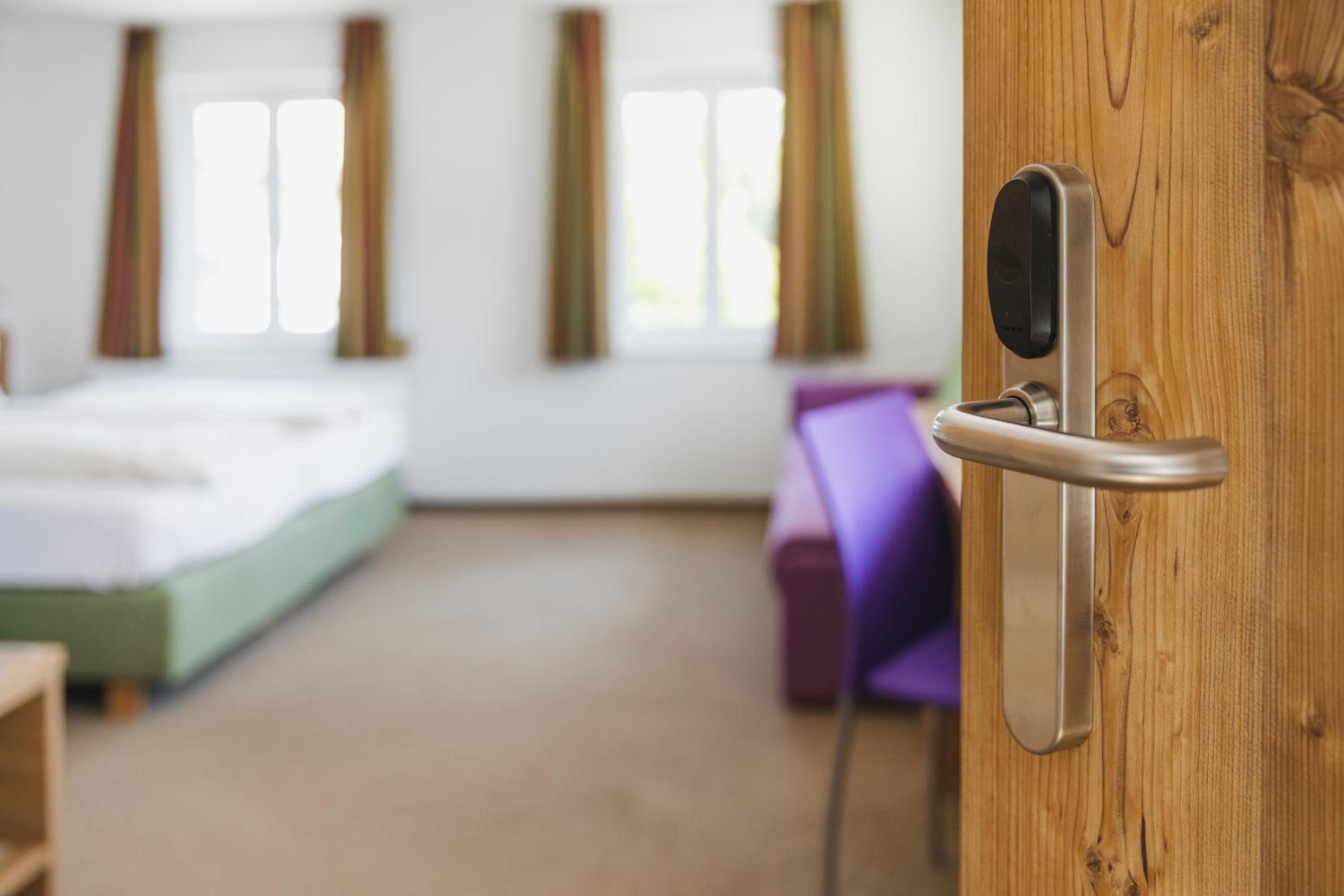 Comfort Room - Photo 6