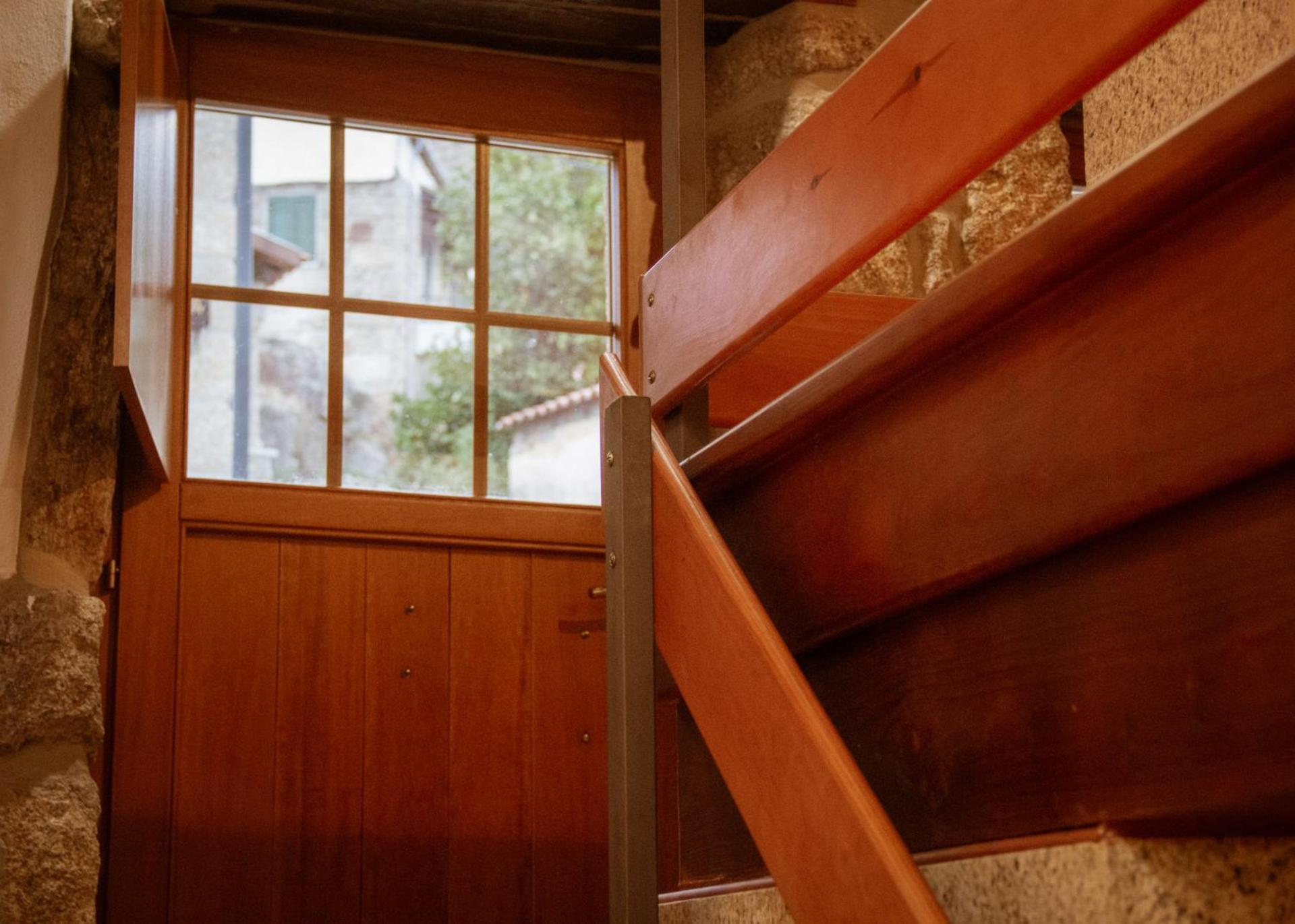 One-Bedroom House - Photo 8