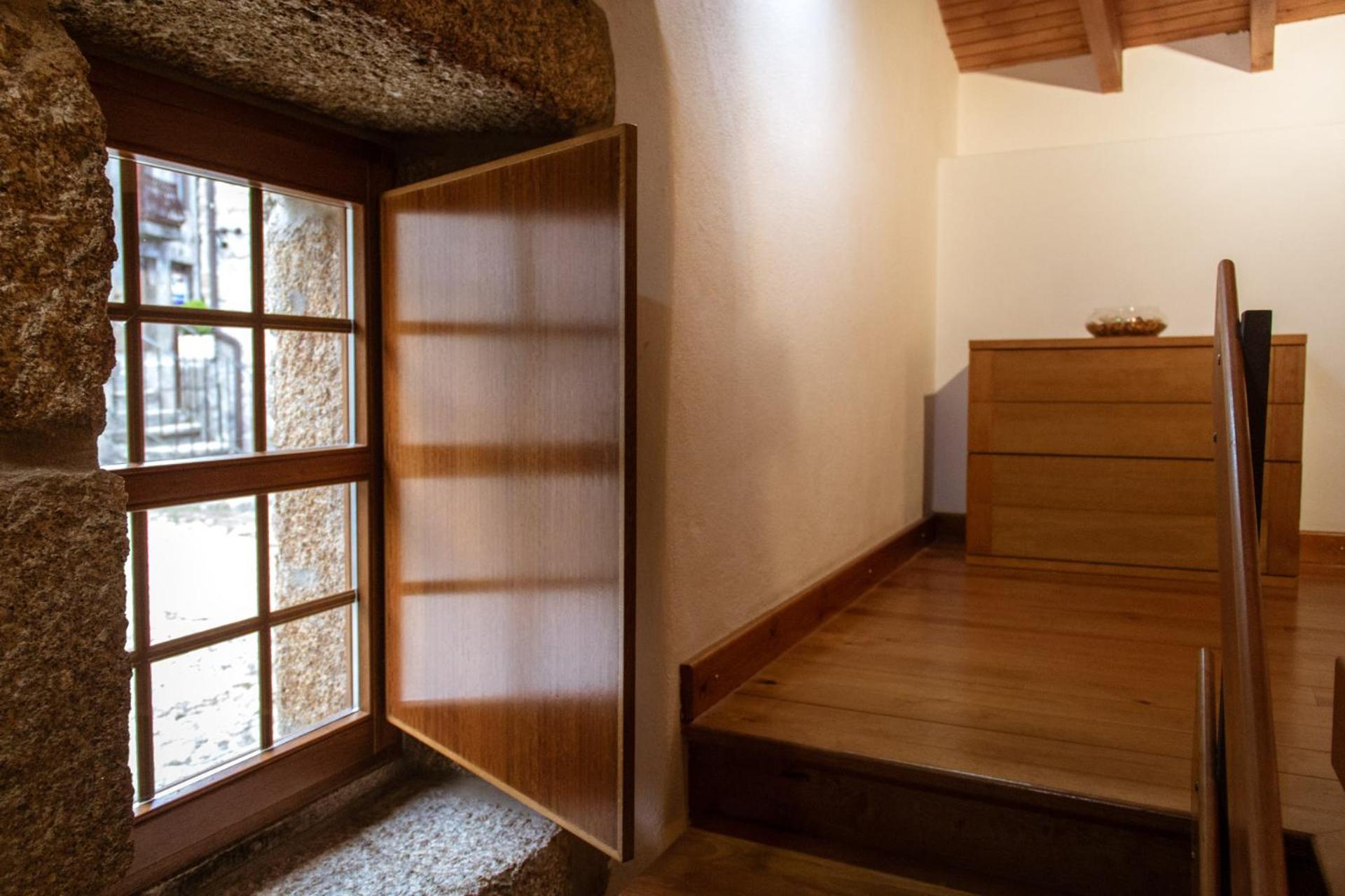 One-Bedroom House - Photo 23