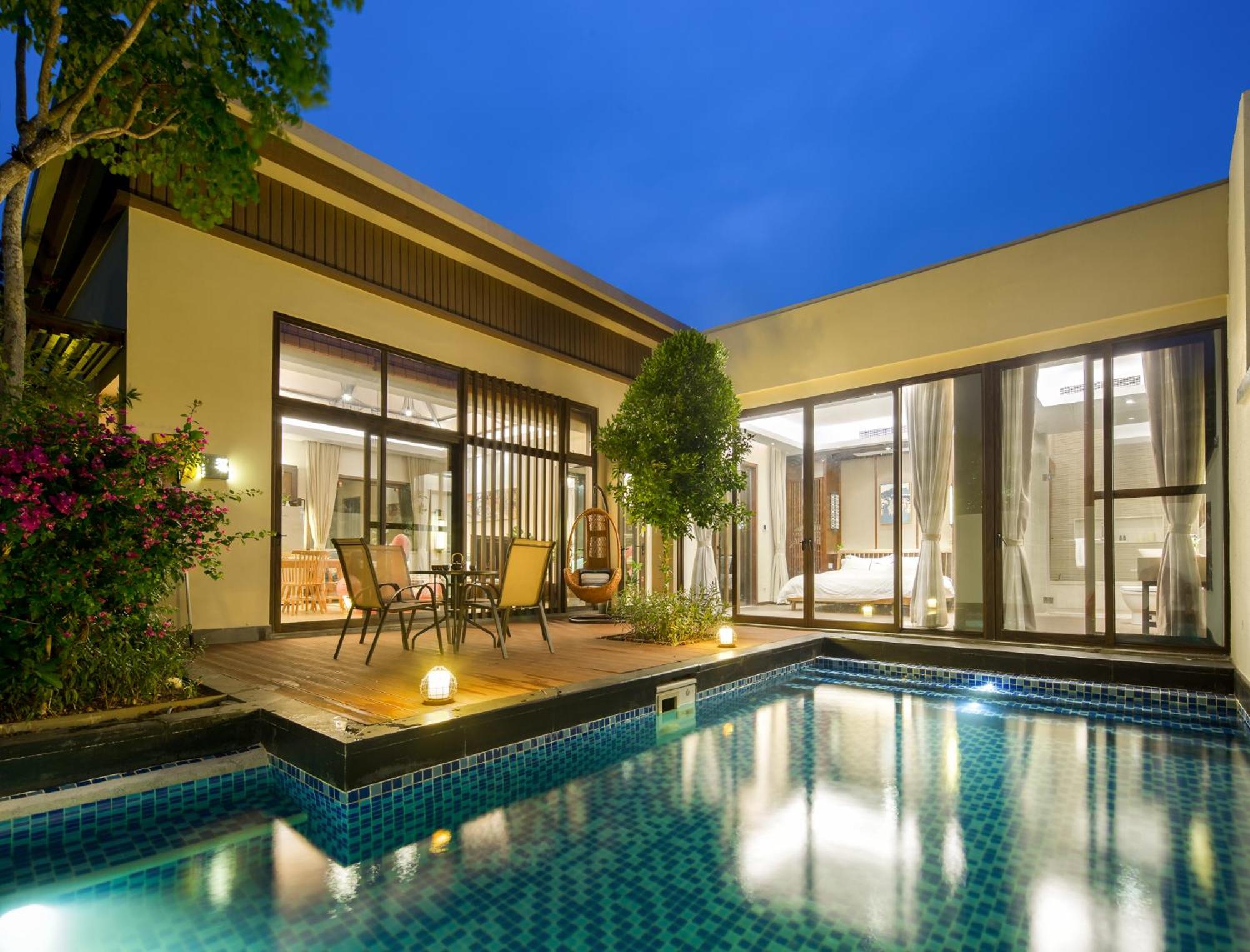 Villa with Private Pool photo 2