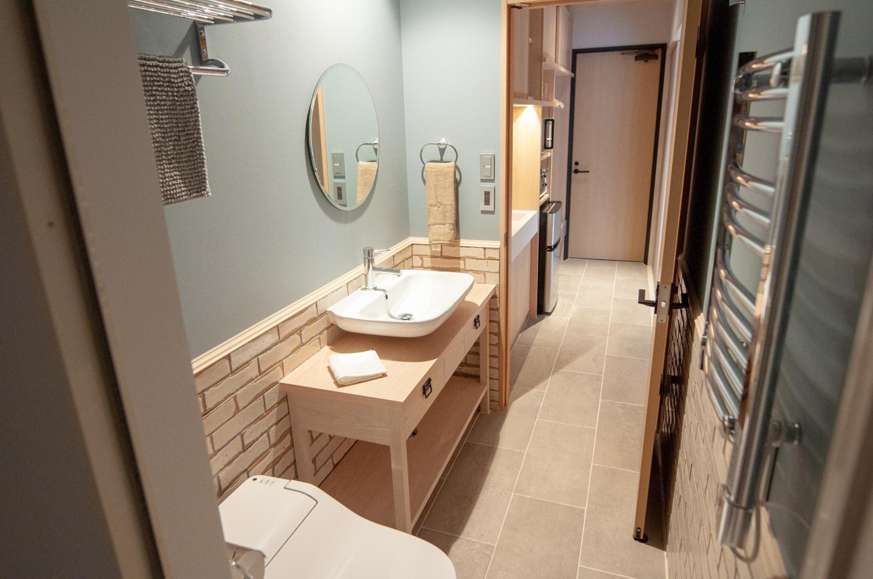 Studio Apartment - Photo 19