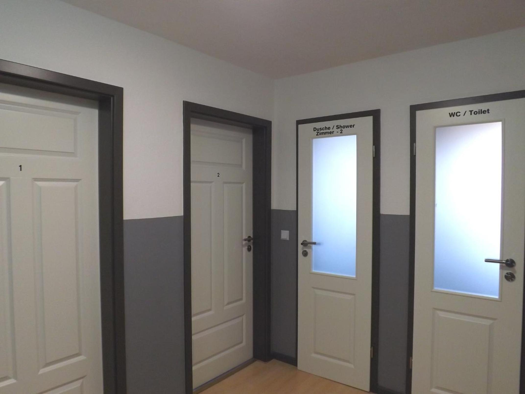 Quadruple Room with external private shower - Photo 4