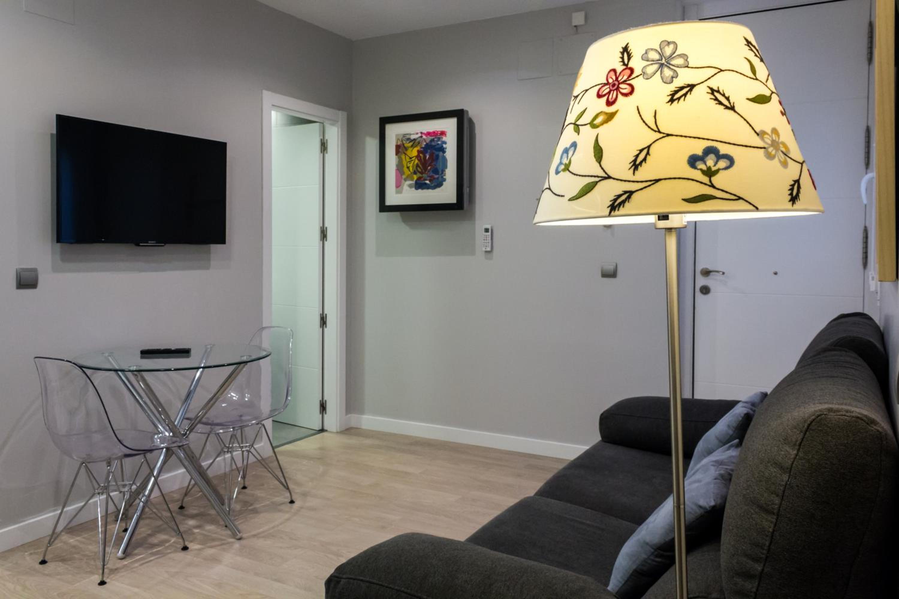 Standard Apartment - A
