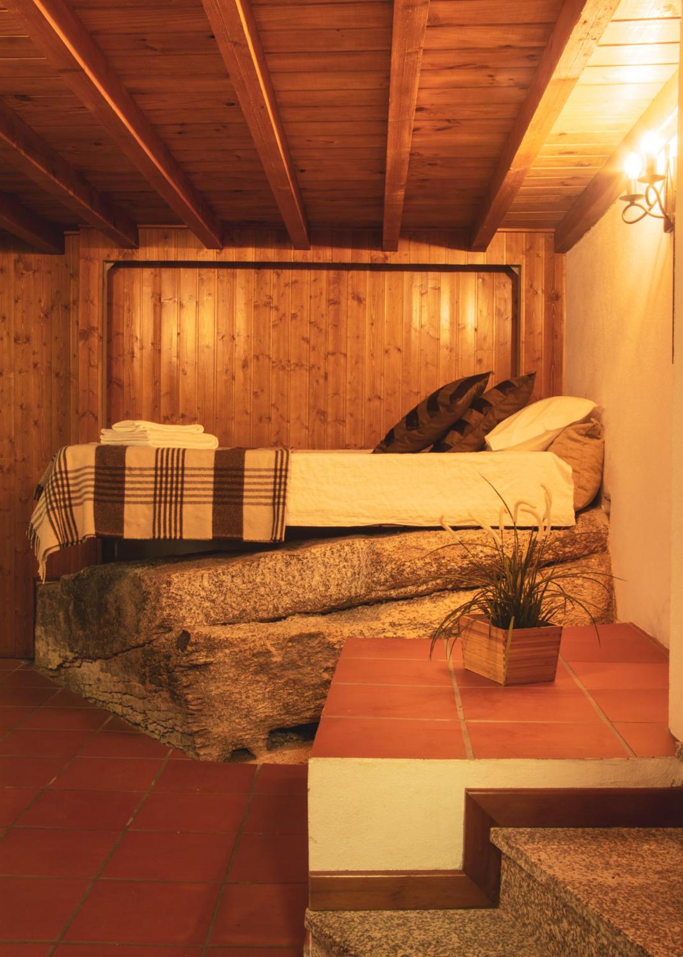 One-Bedroom House - Photo 1