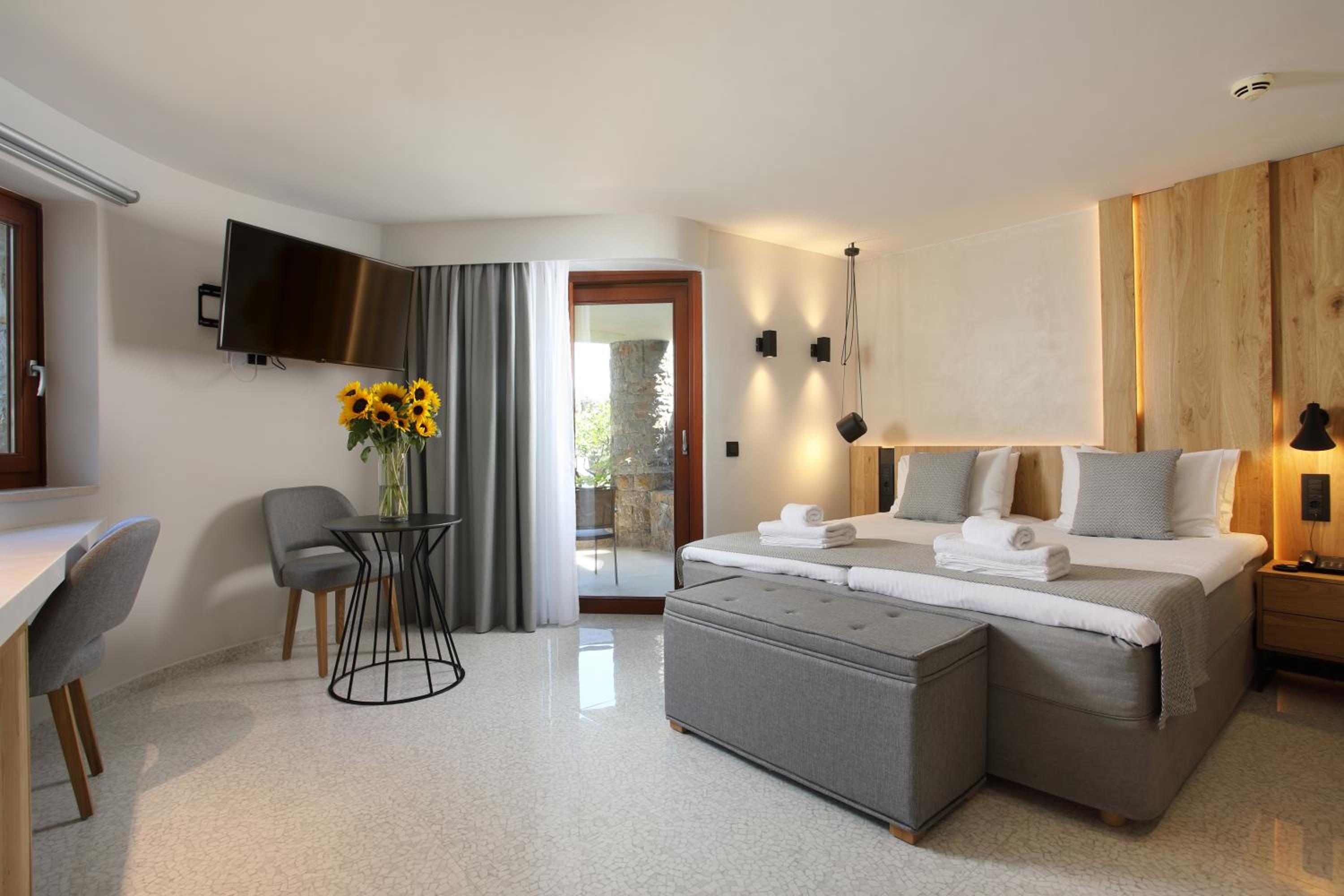 Double Room with Garden View